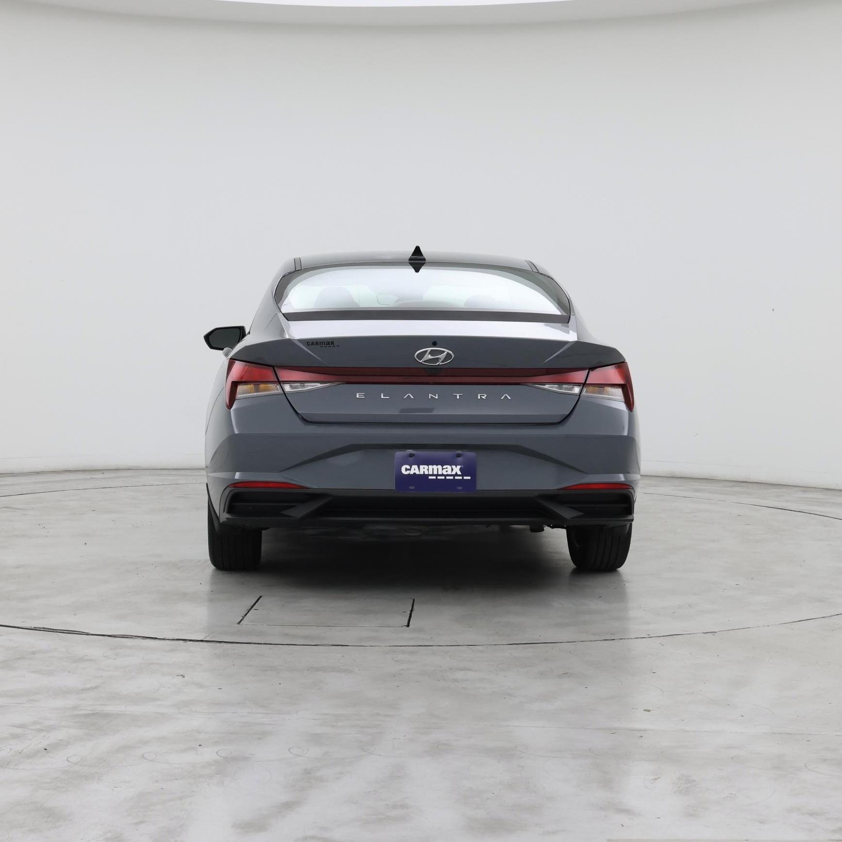 Thumbnail: 2022 Hyundai Elantra - 6