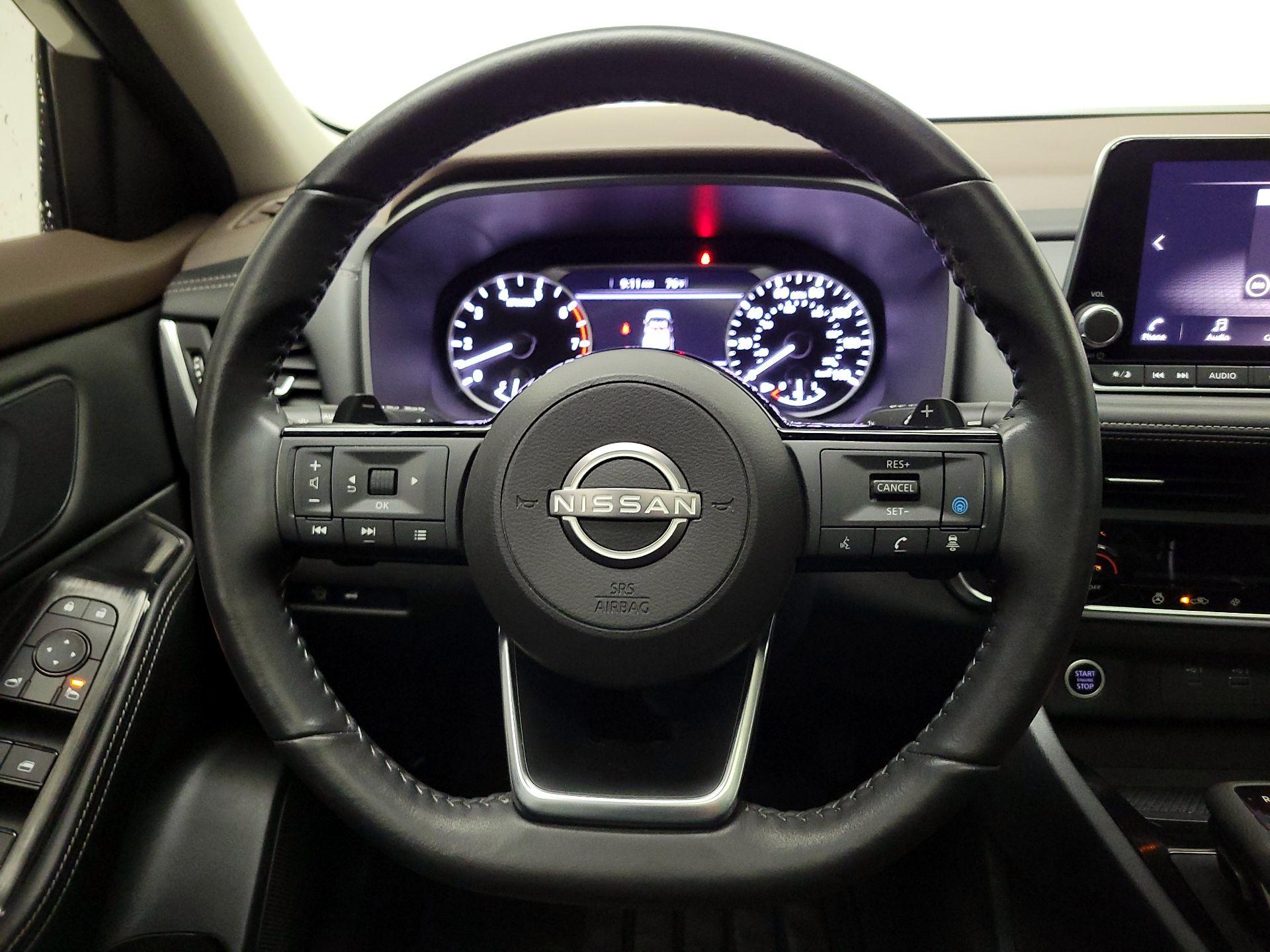 Thumbnail: 2023 Nissan Rogue - 10