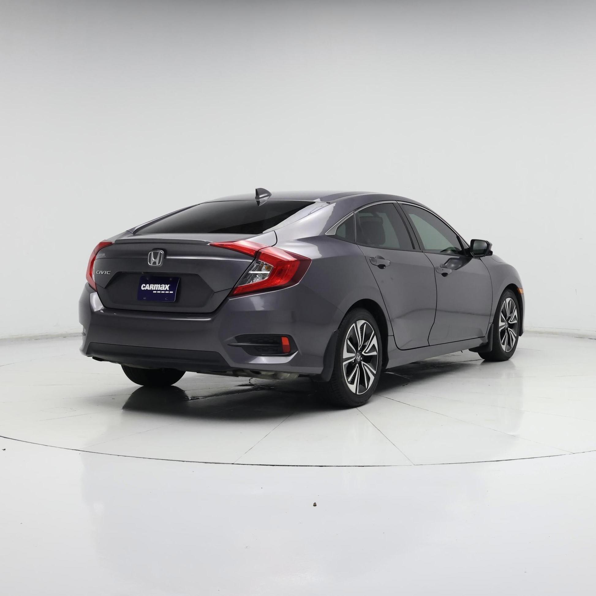 Thumbnail: 2017 Honda Civic - 8
