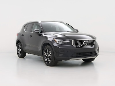 2025 Volvo XC40 B5 Core Bright Theme