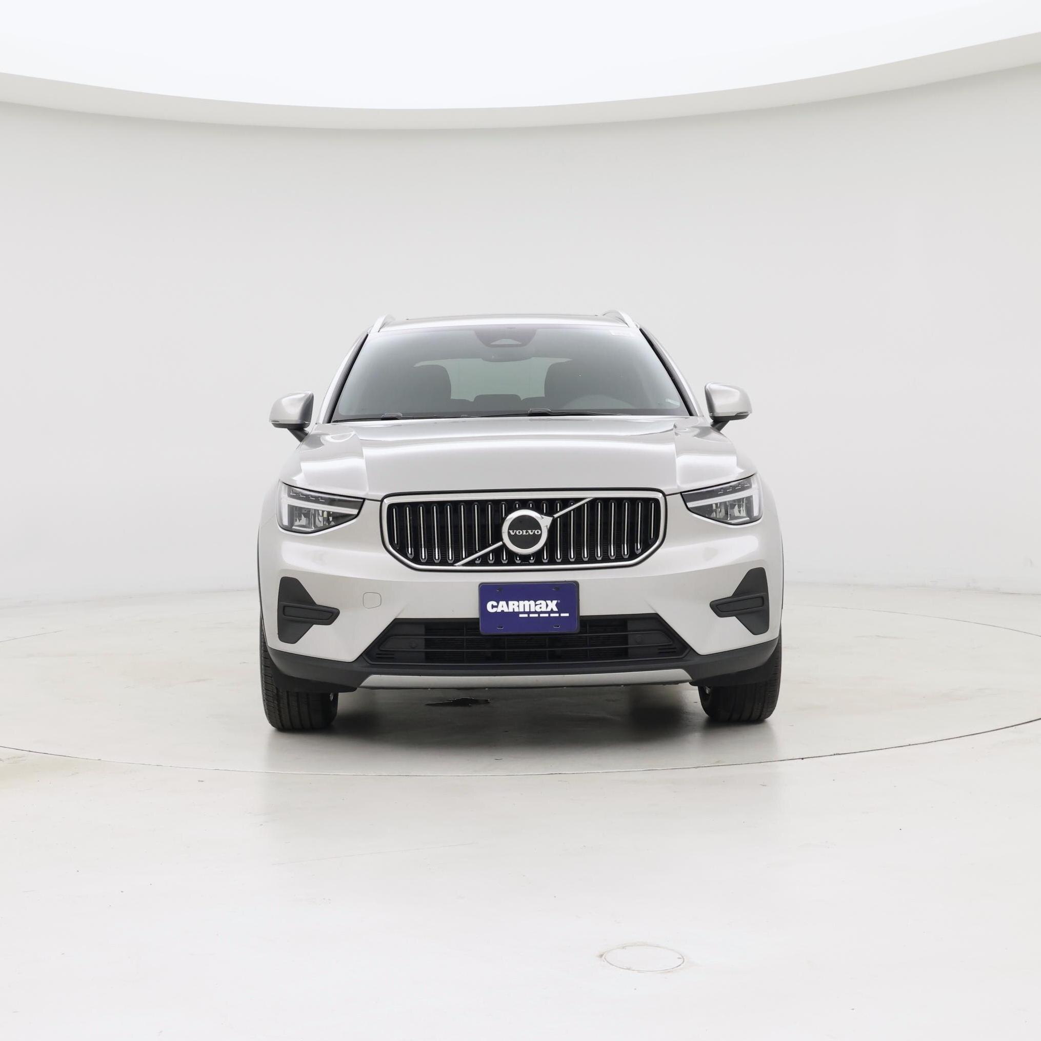 Thumbnail: 2025 Volvo XC40 - 5