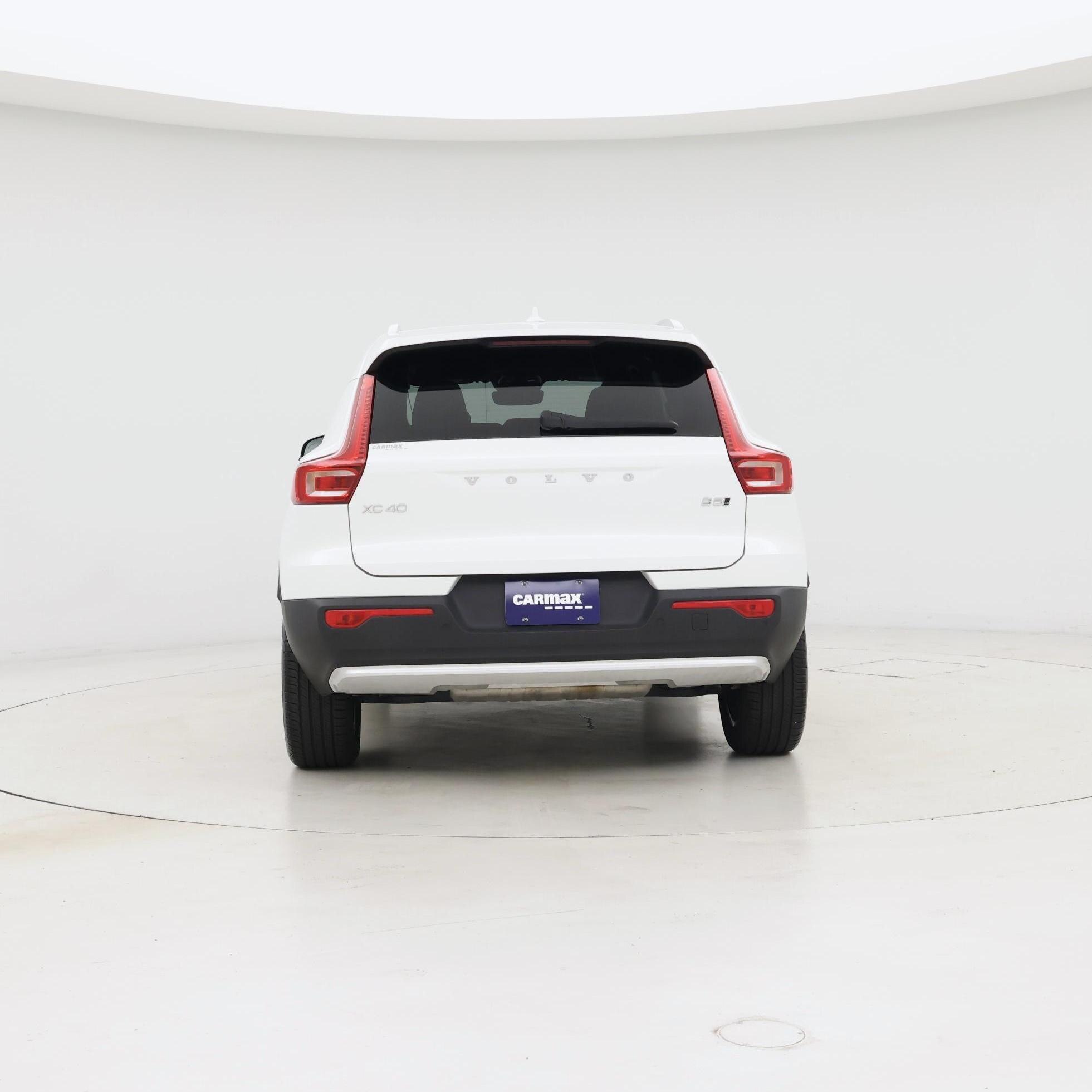 Thumbnail: 2025 Volvo XC40 - 6