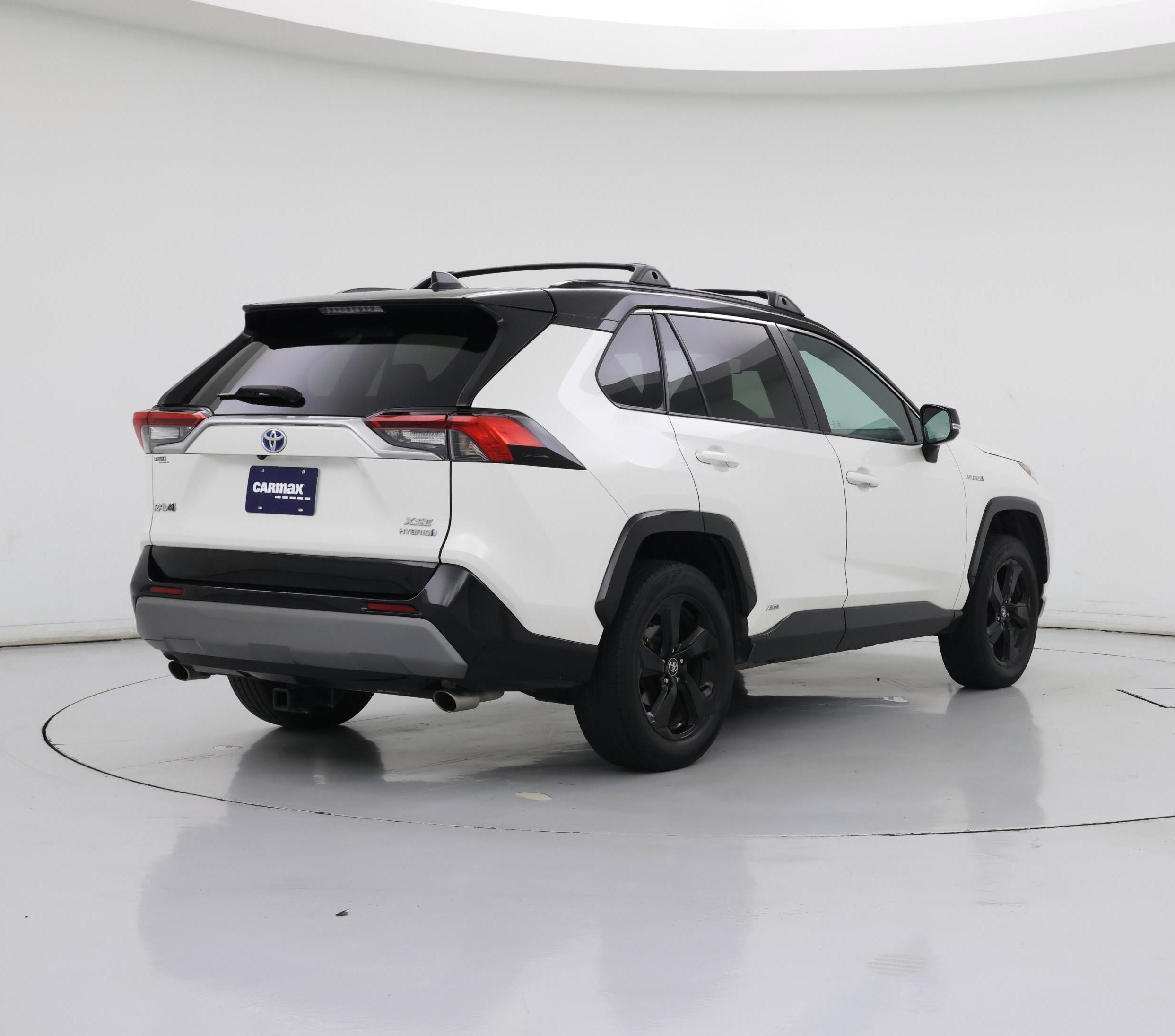 Thumbnail: 2020 Toyota RAV4 - 8