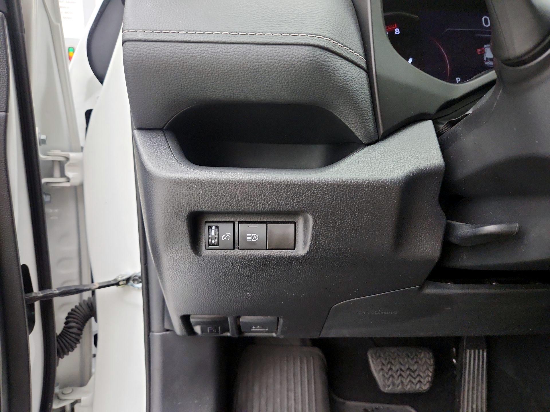 Thumbnail: 2024 Toyota RAV4 - 13