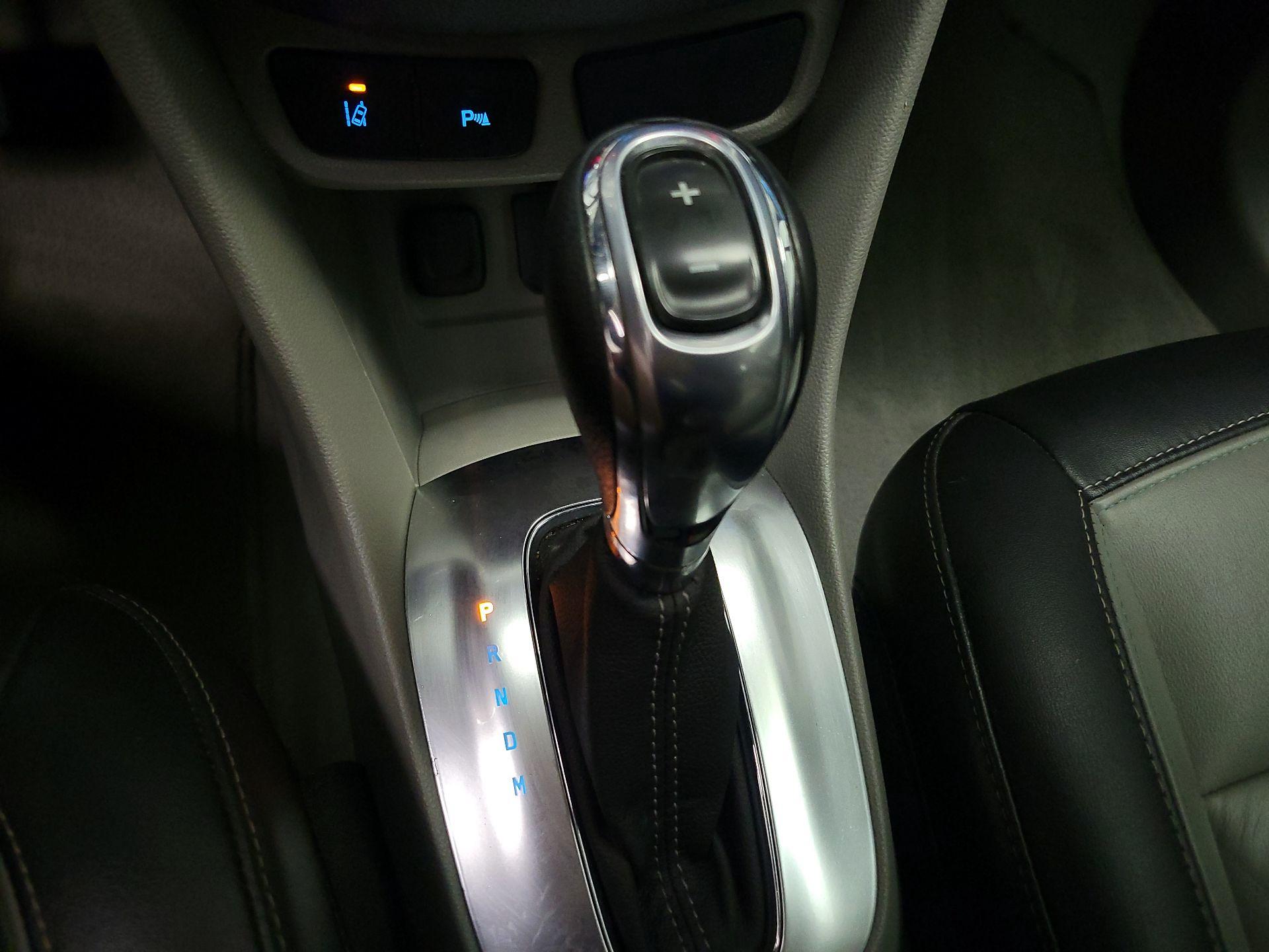 Thumbnail: 2015 Buick Encore - 18