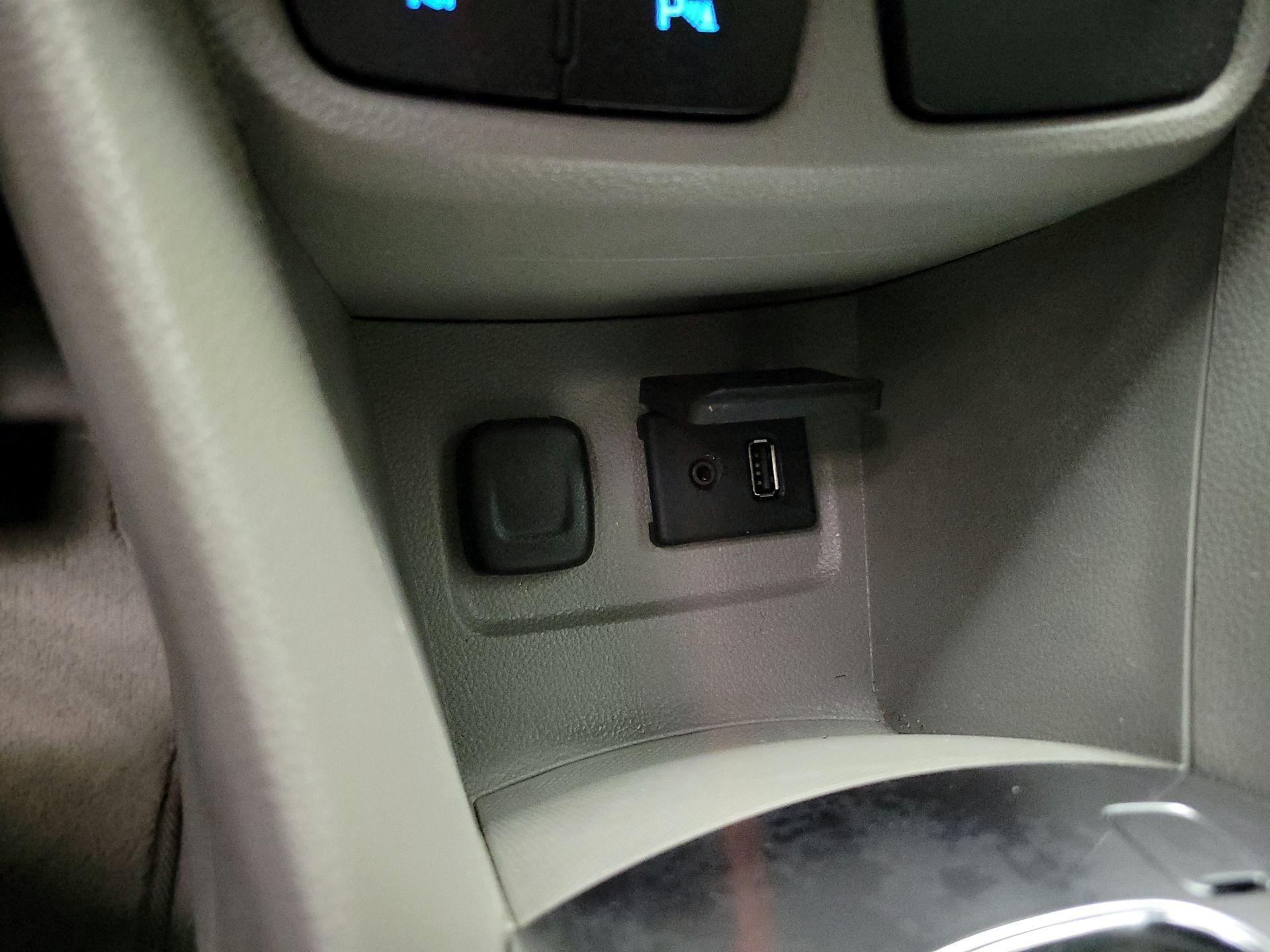 Thumbnail: 2015 Buick Encore - 19