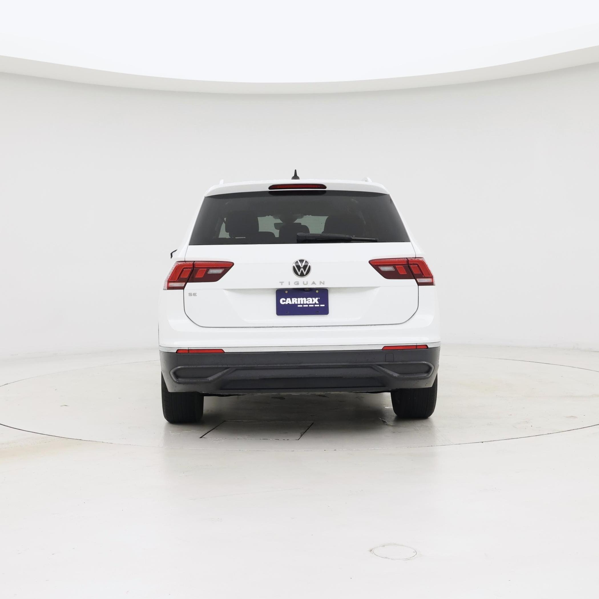 Thumbnail: 2022 Volkswagen Tiguan - 6