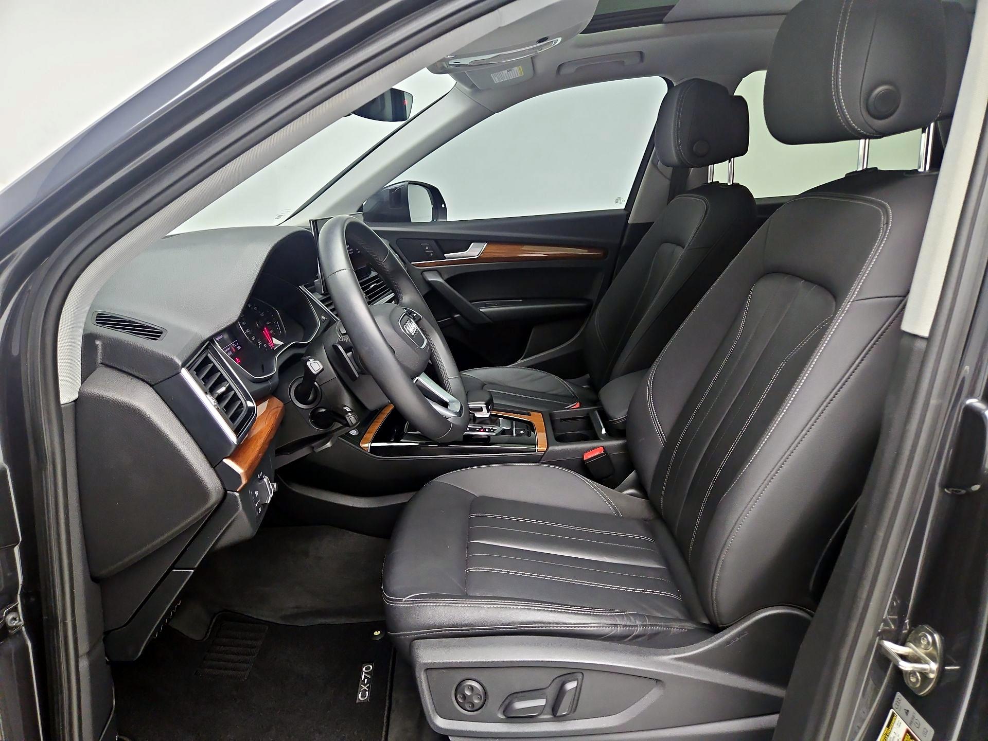 Thumbnail: 2021 Audi Q5 - 11