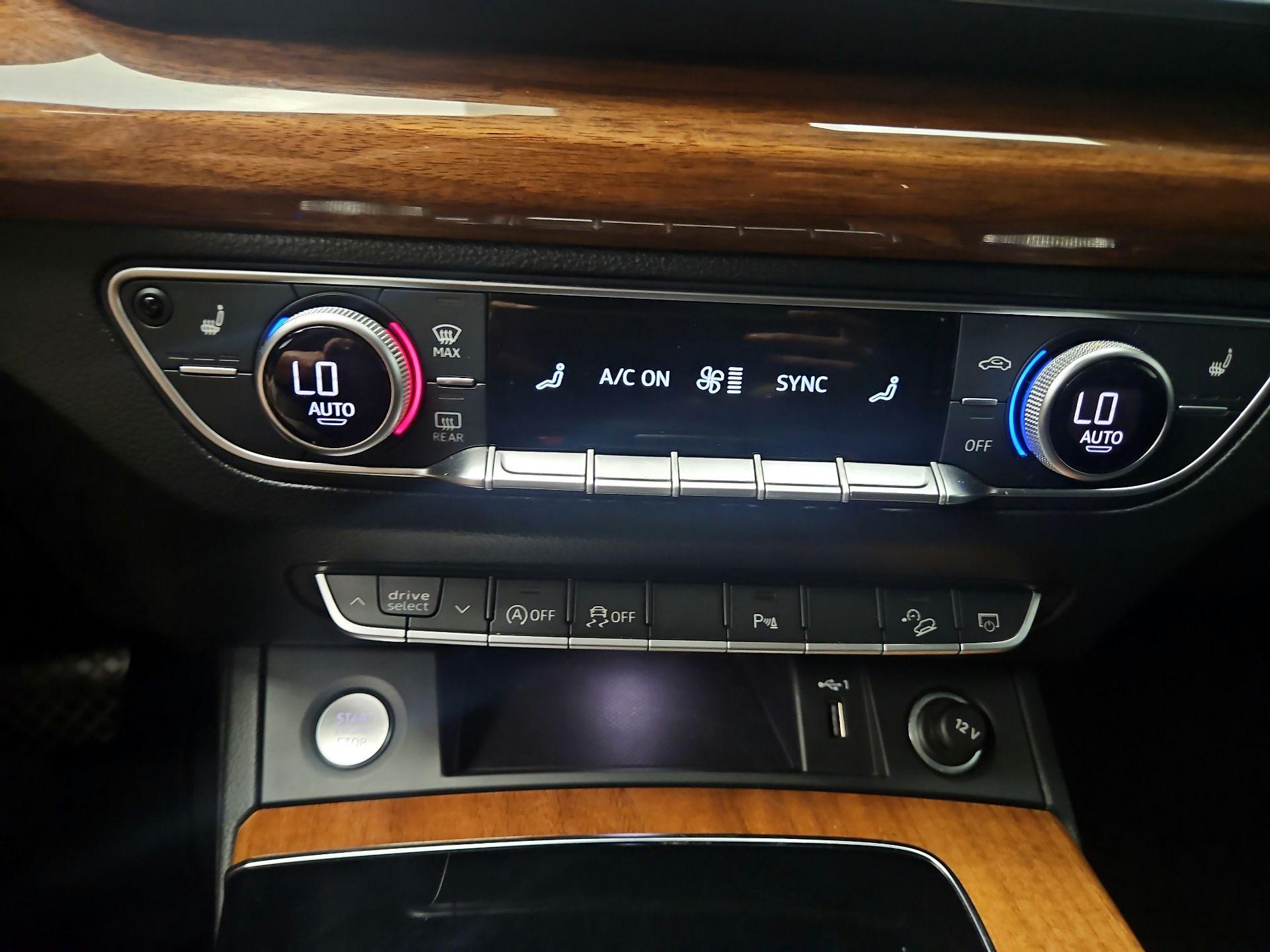 Thumbnail: 2021 Audi Q5 - 16