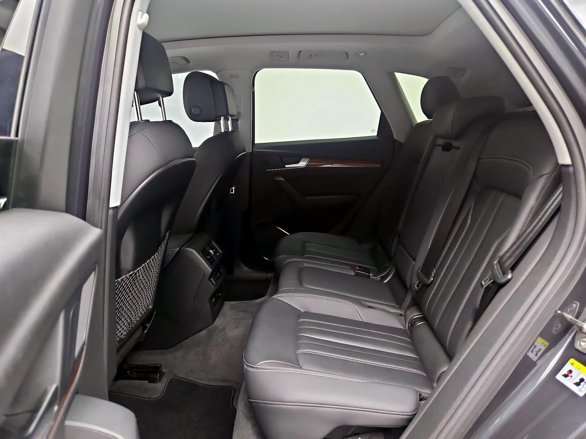 Thumbnail: 2021 Audi Q5 - 20