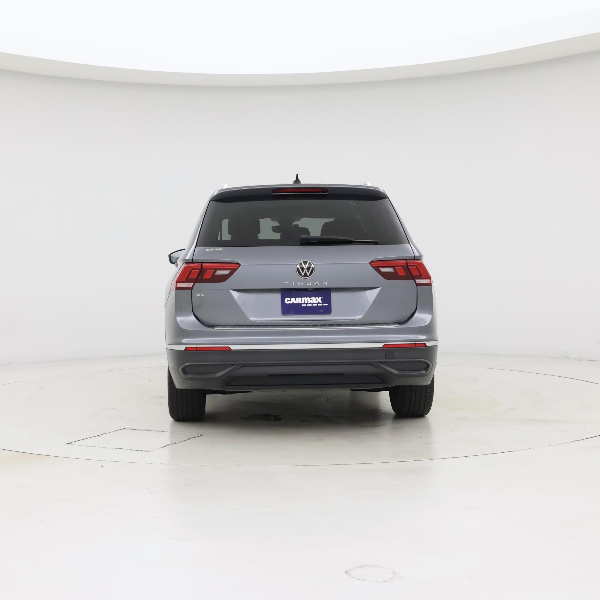 Thumbnail: 2022 Volkswagen Tiguan - 6
