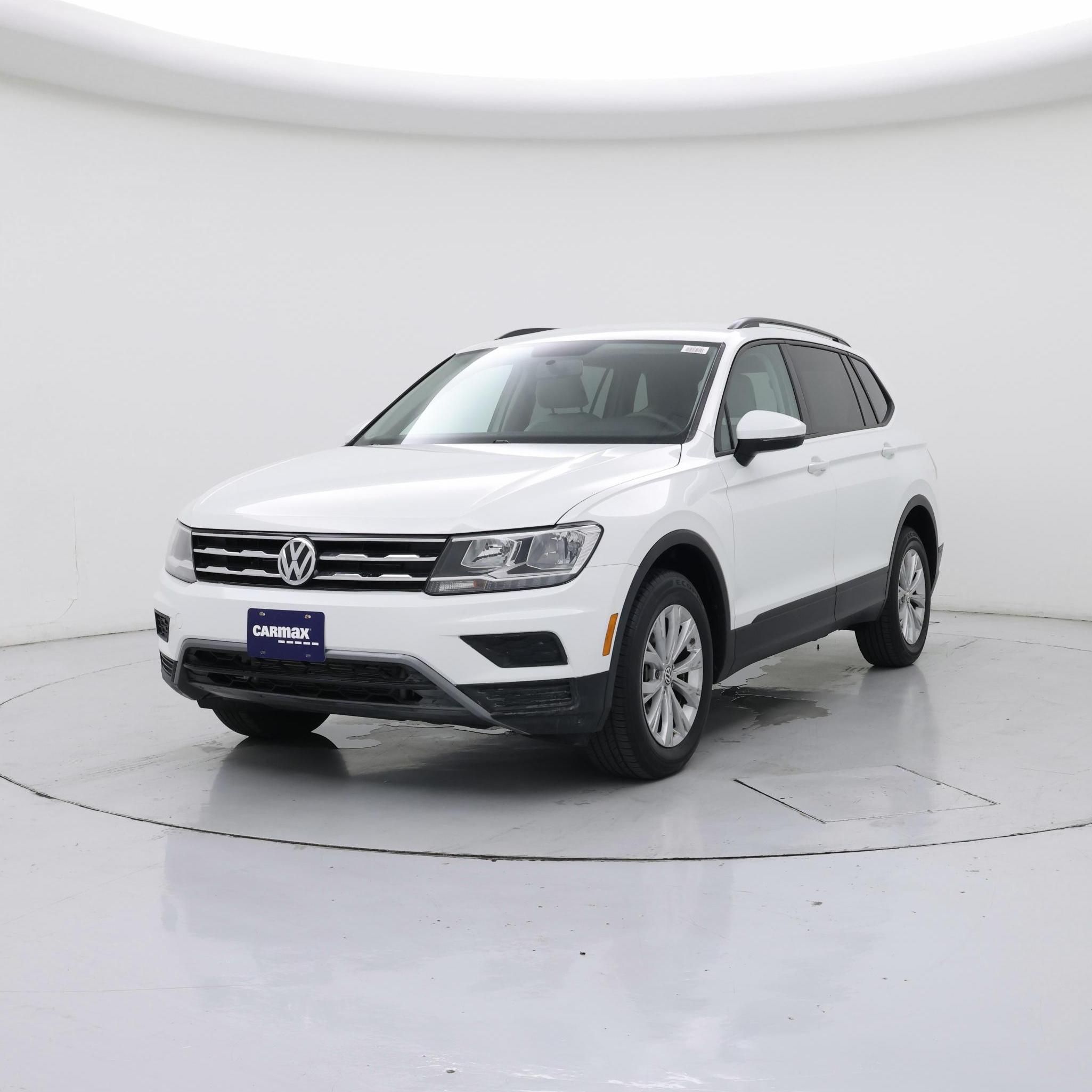 Thumbnail: 2018 Volkswagen Tiguan - 4