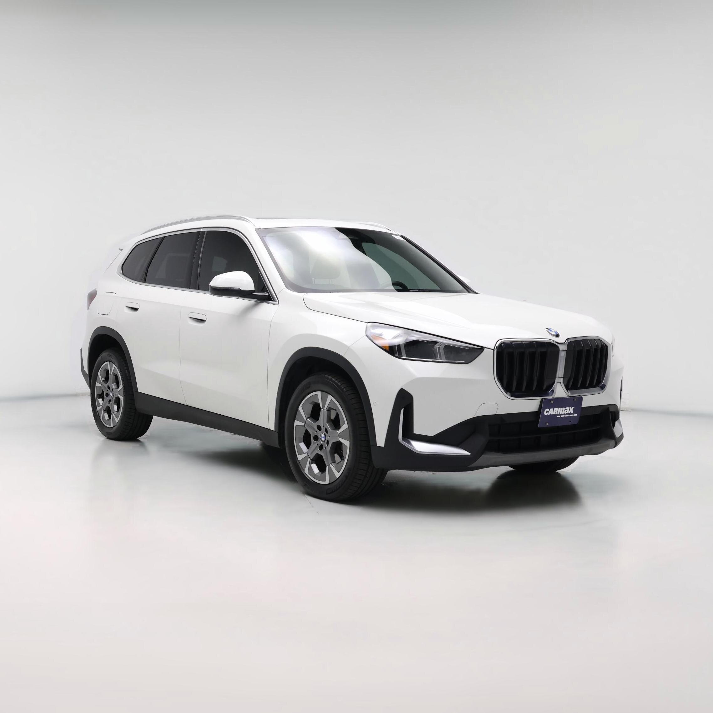 Thumbnail: 2023 BMW X1 - 1