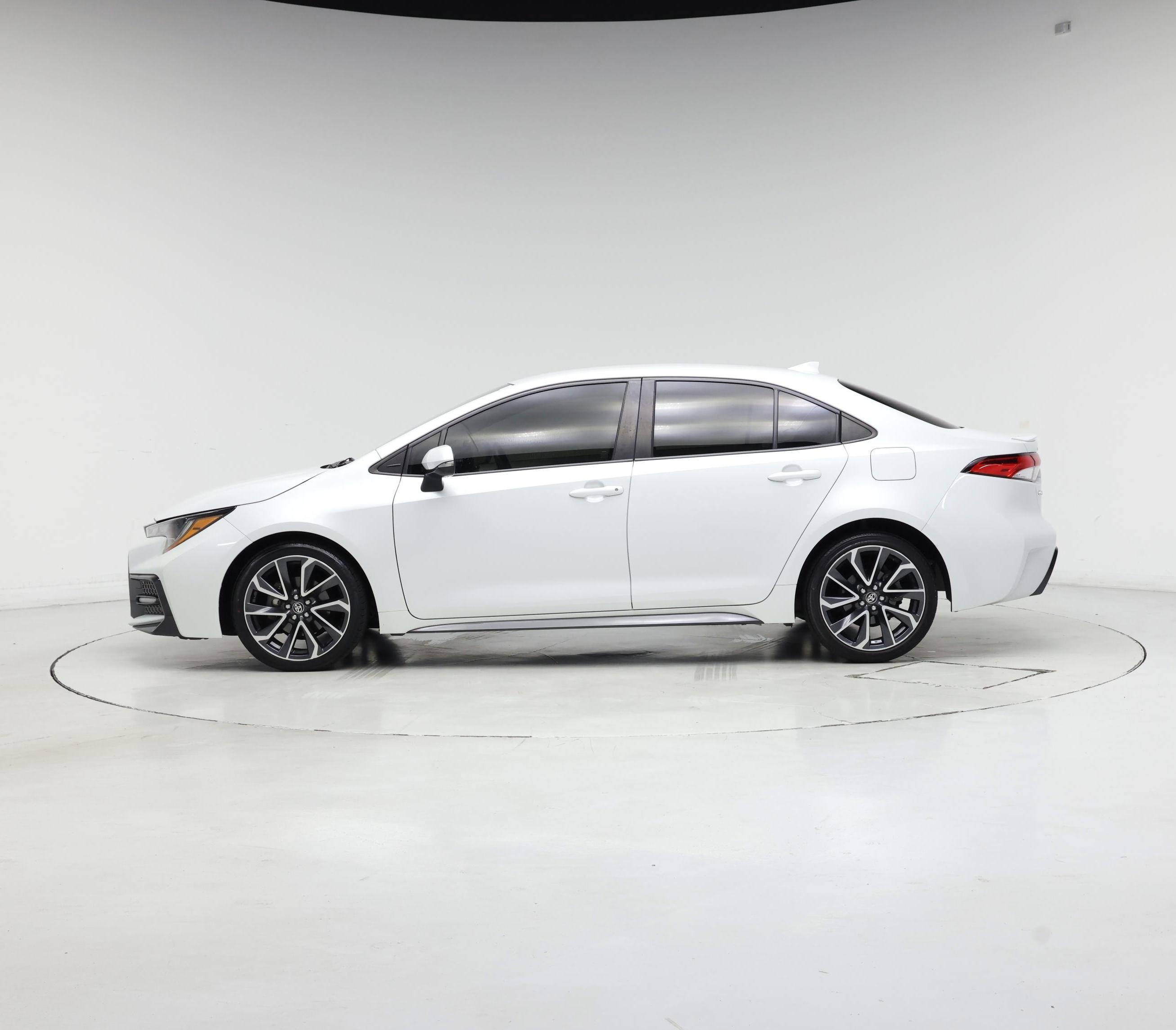 Thumbnail: 2022 Toyota Corolla - 3