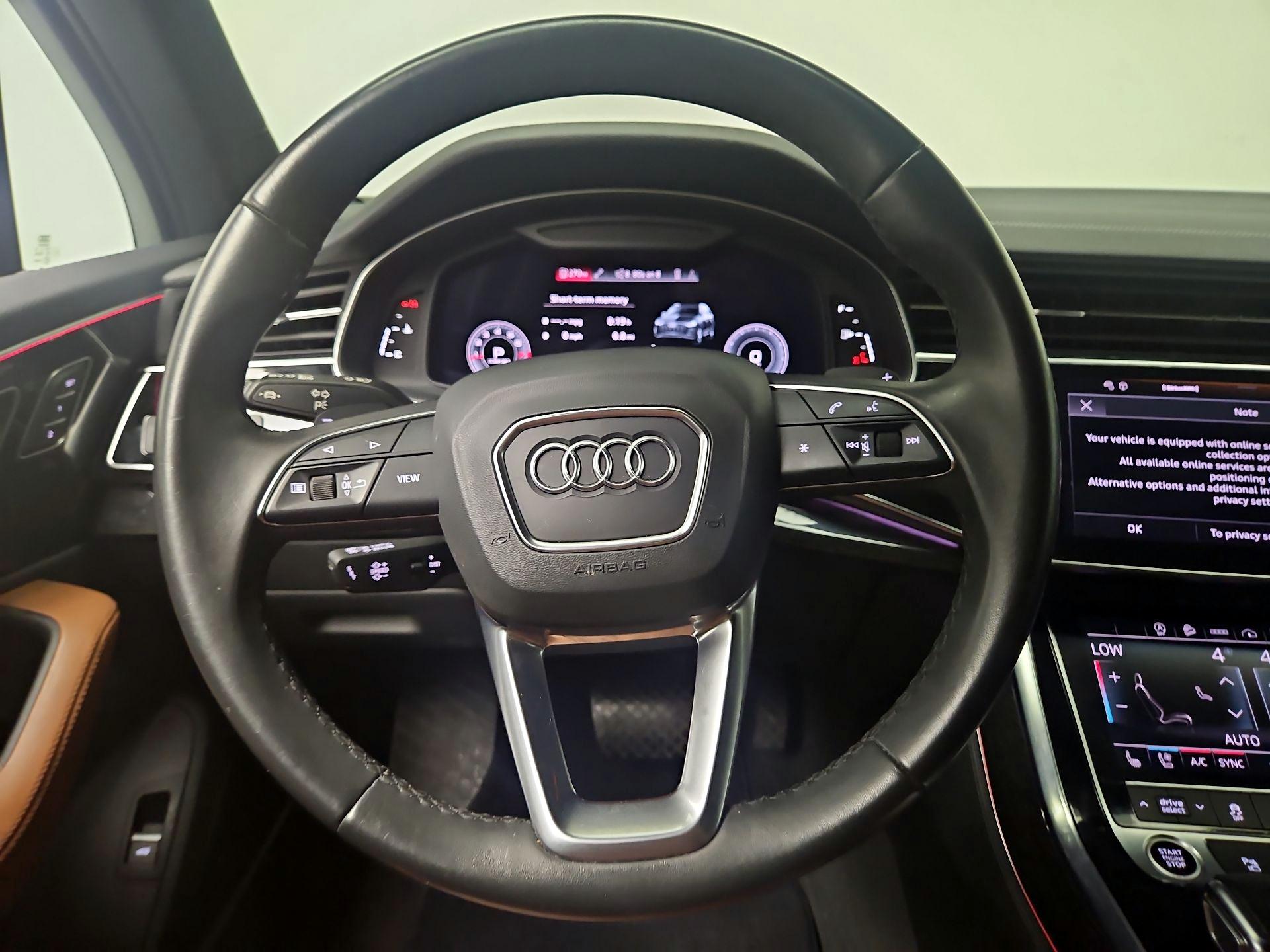 Thumbnail: 2023 Audi Q7 - 10