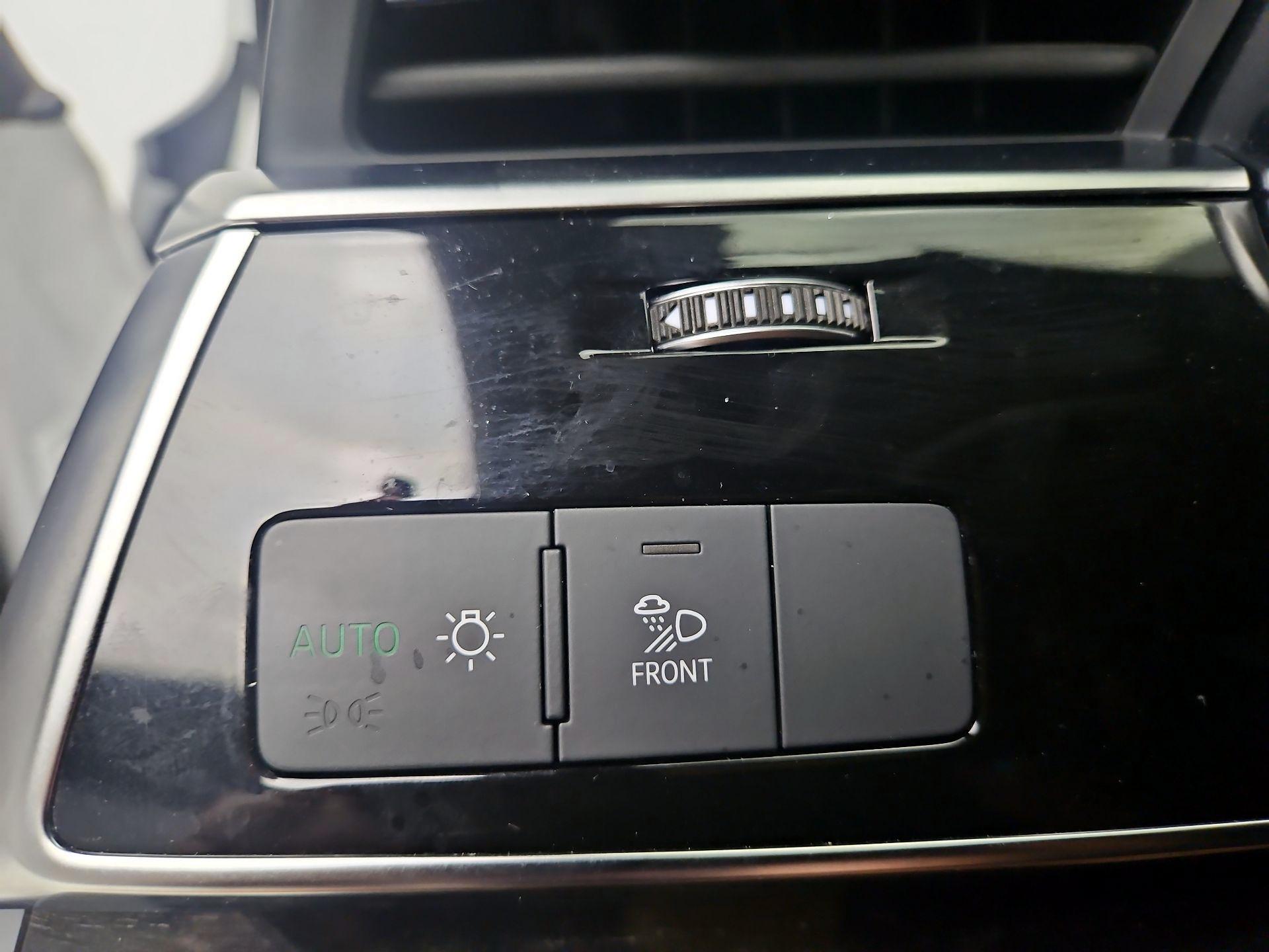 Thumbnail: 2023 Audi Q7 - 13