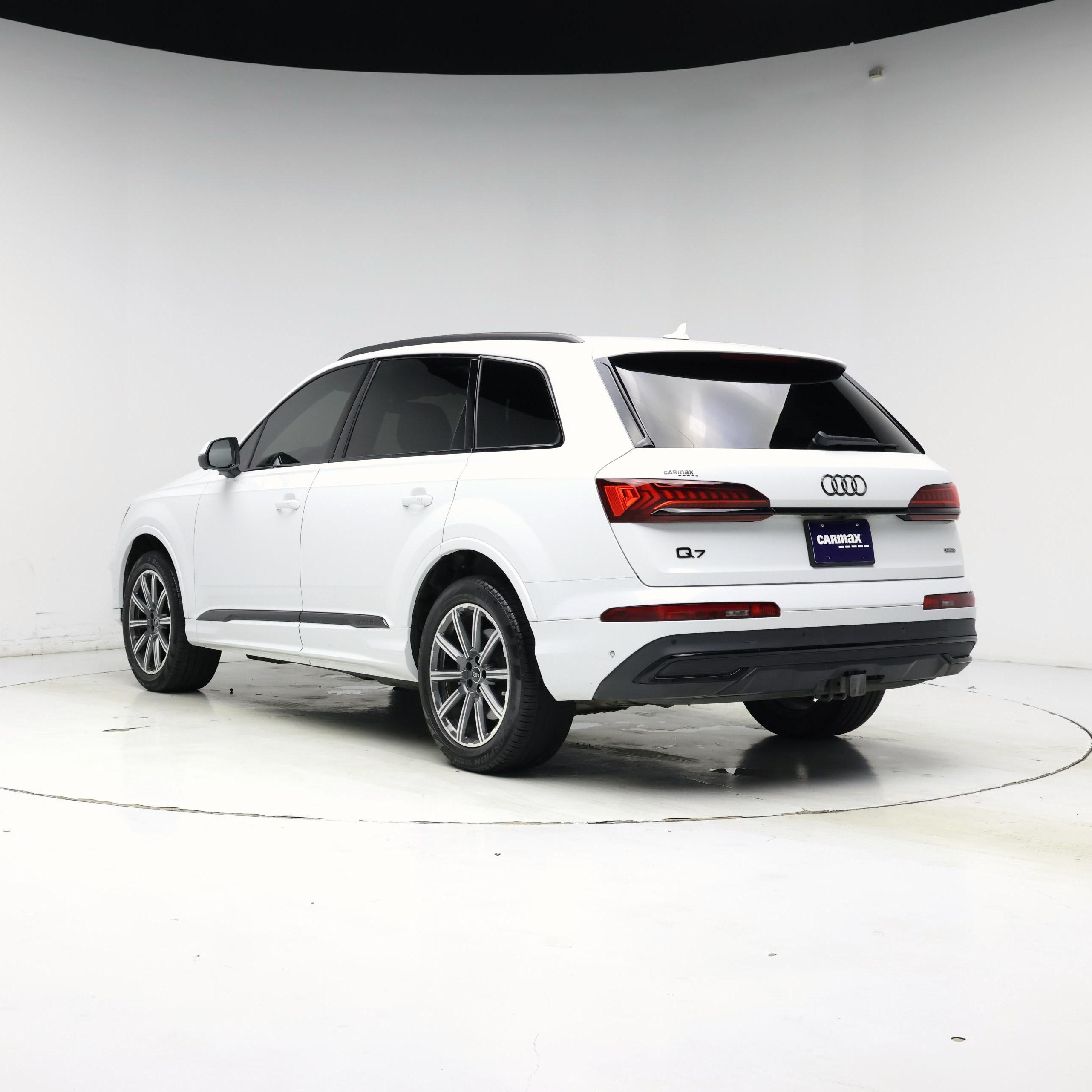 Thumbnail: 2023 Audi Q7 - 2