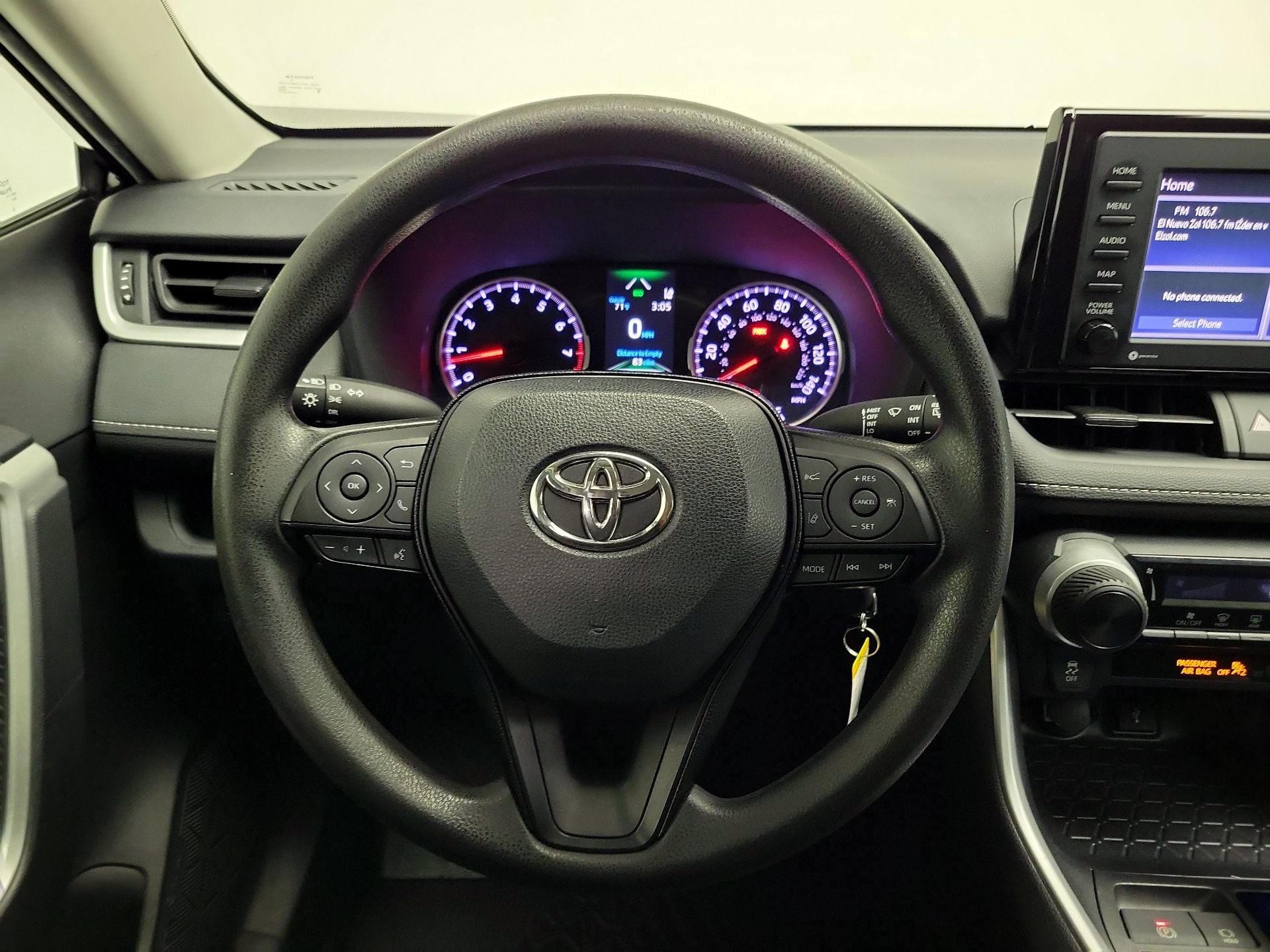 Thumbnail: 2021 Toyota RAV4 - 10