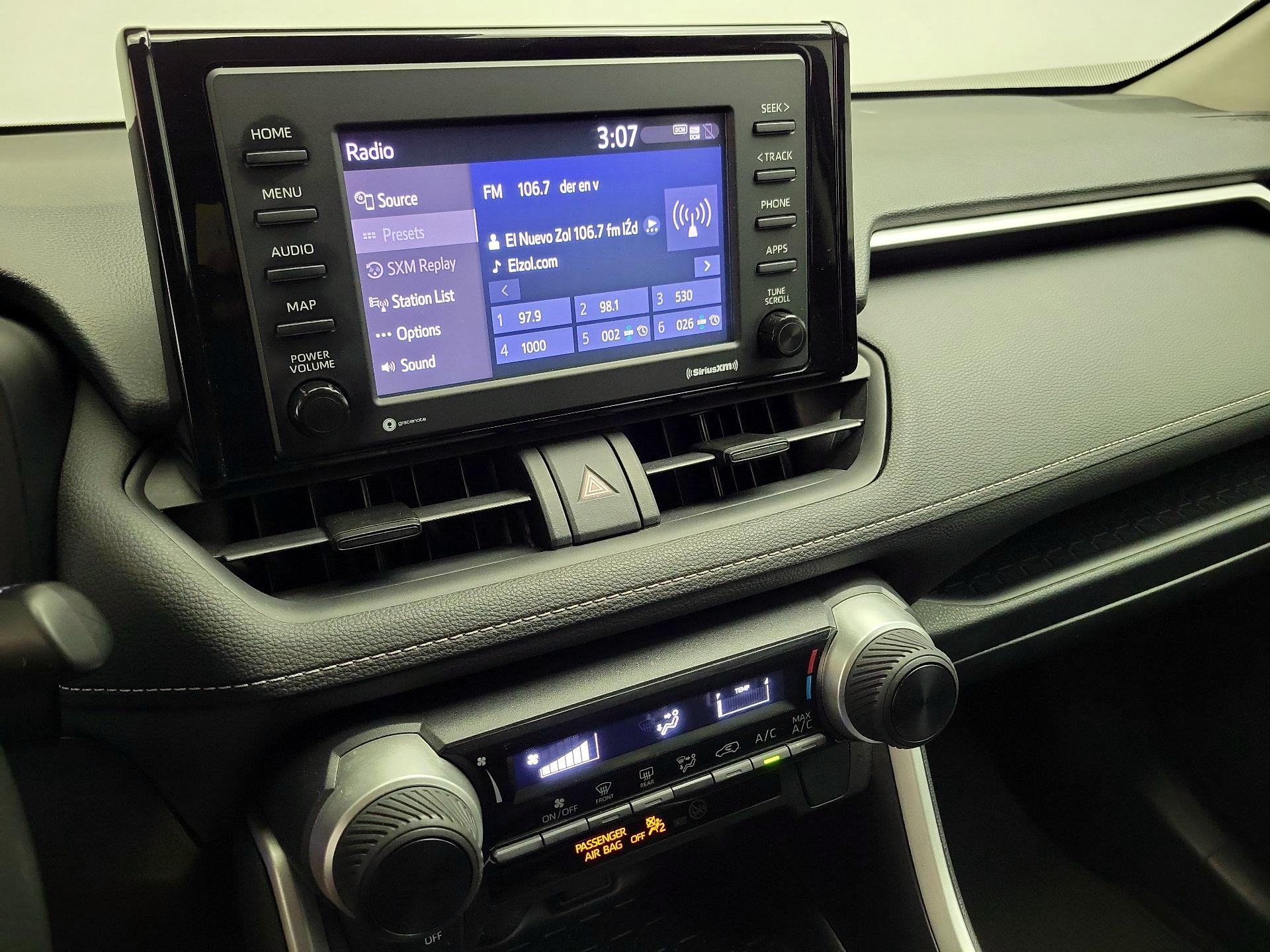 Thumbnail: 2021 Toyota RAV4 - 15