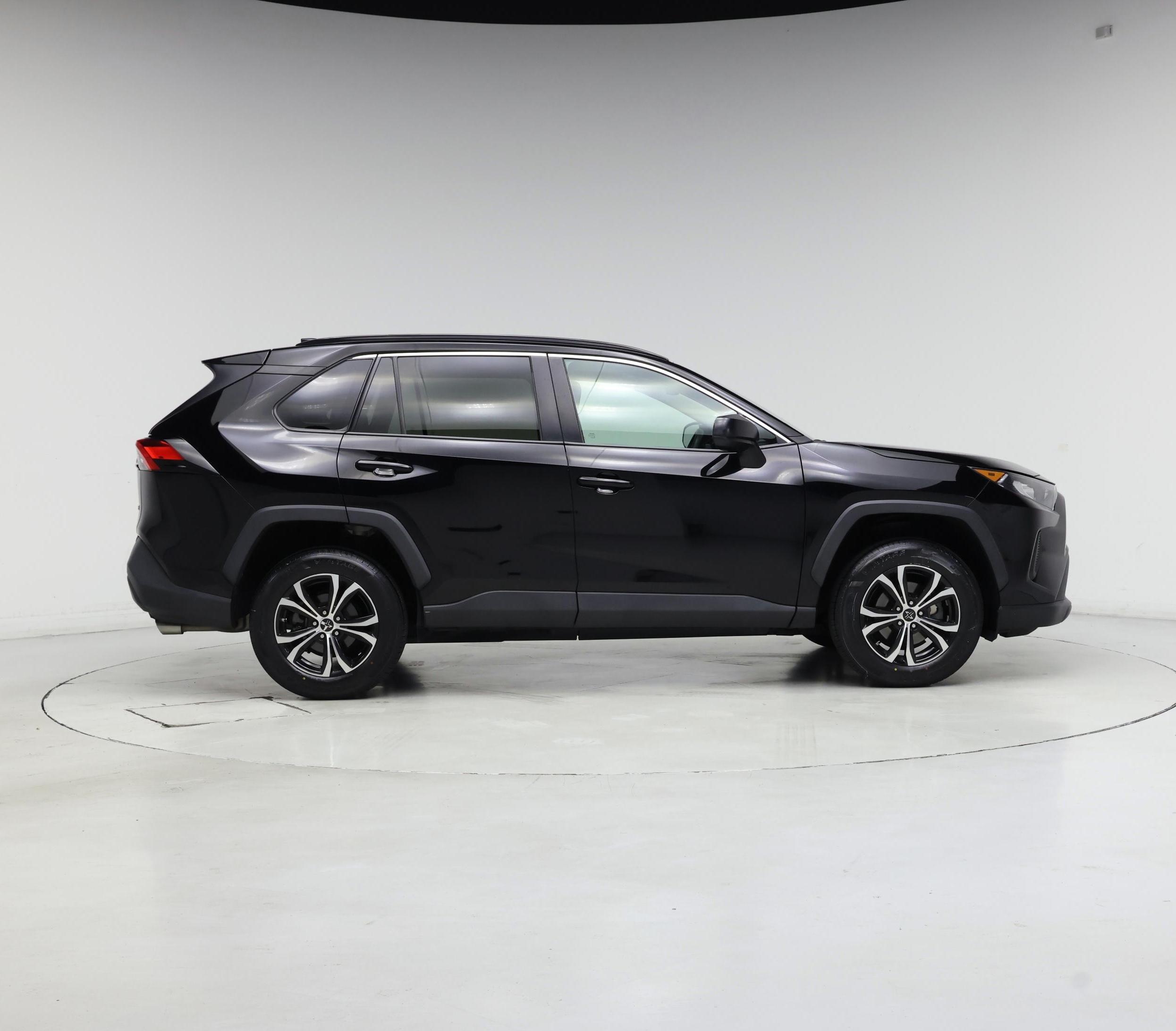 Thumbnail: 2021 Toyota RAV4 - 7