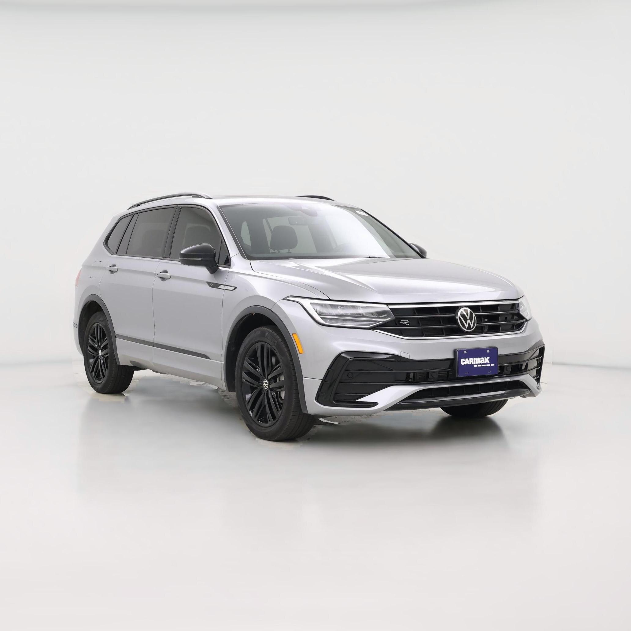 Thumbnail: 2022 Volkswagen Tiguan - 1
