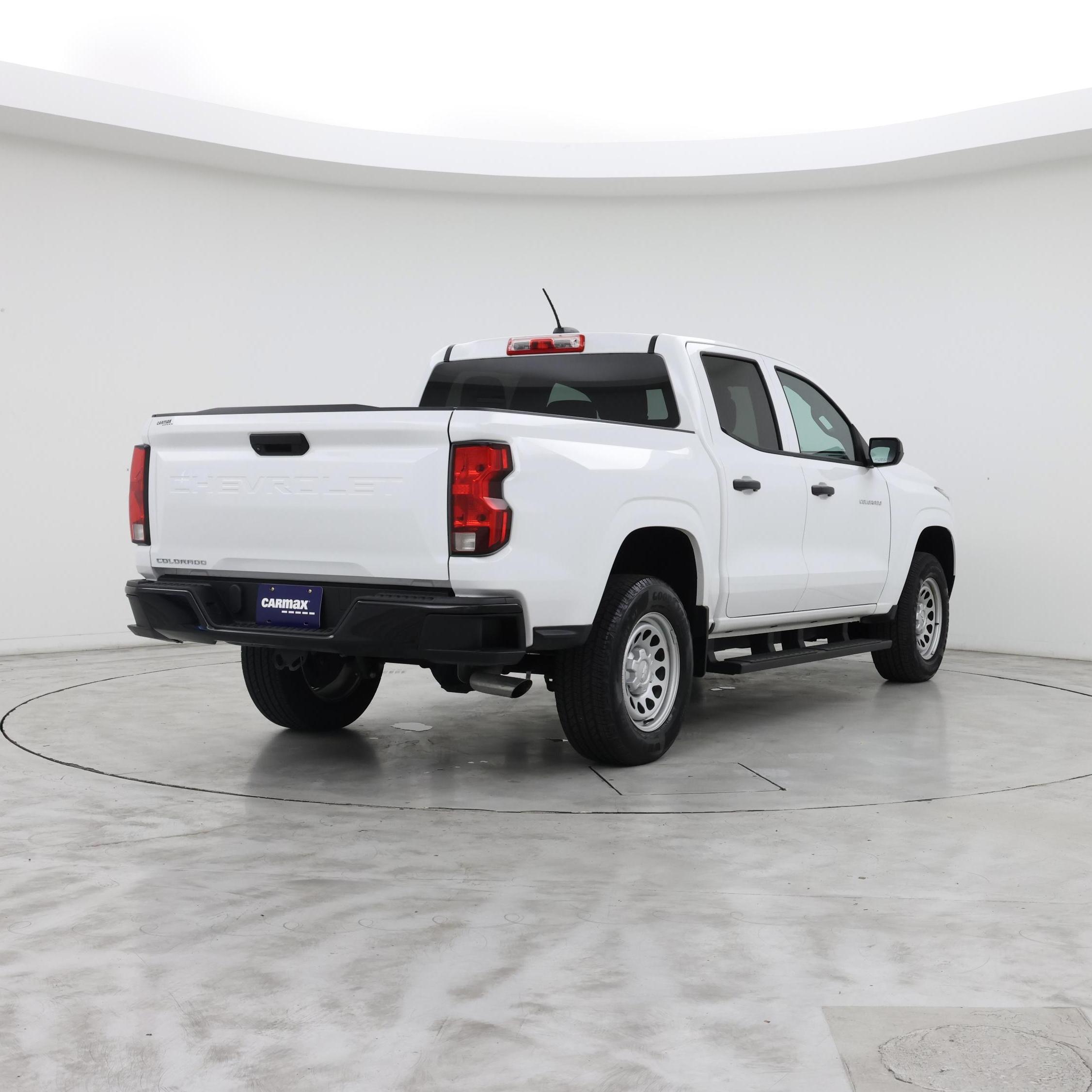 Thumbnail: 2023 Chevrolet Colorado - 8