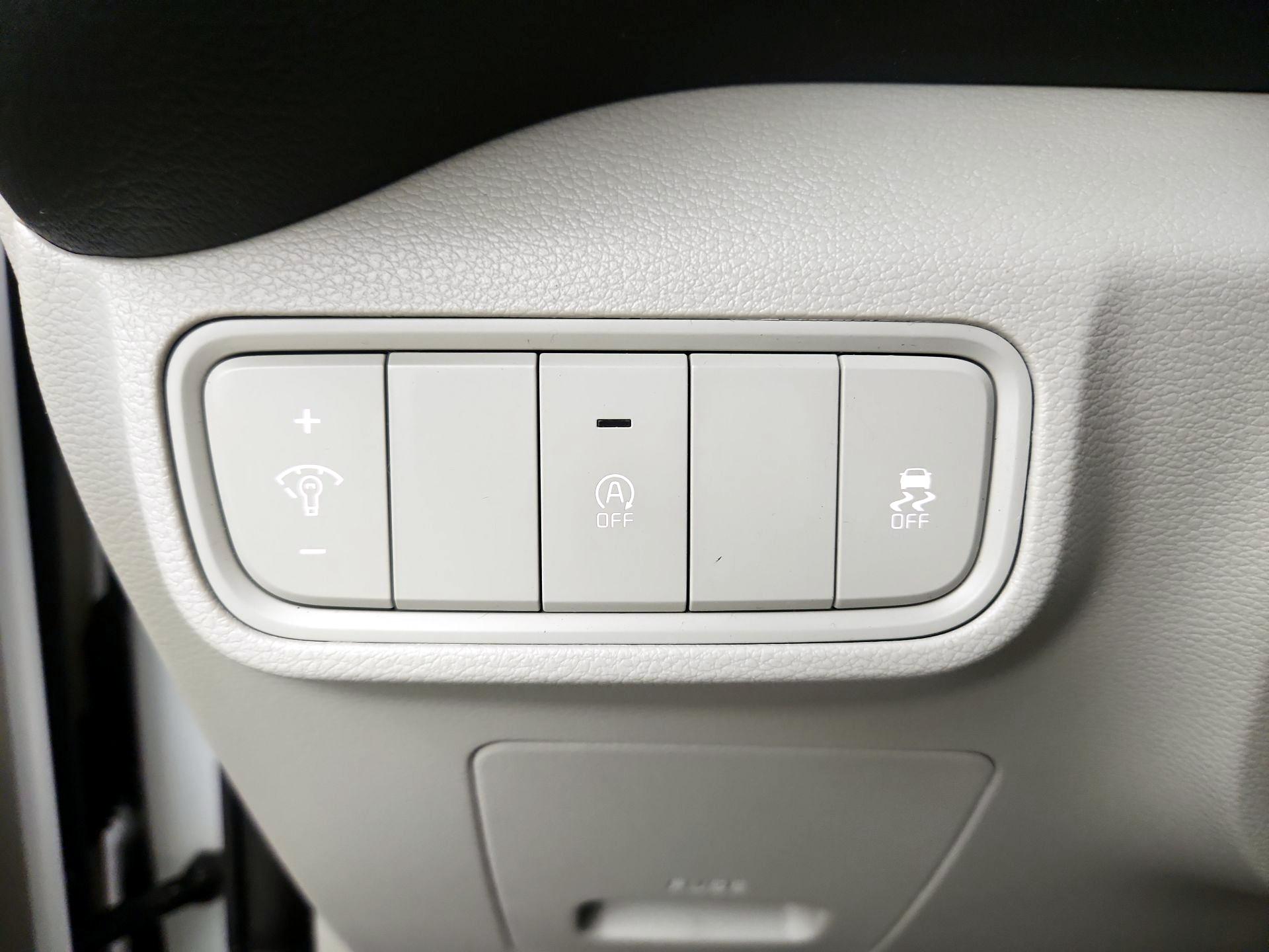 Thumbnail: 2020 Kia Soul - 13