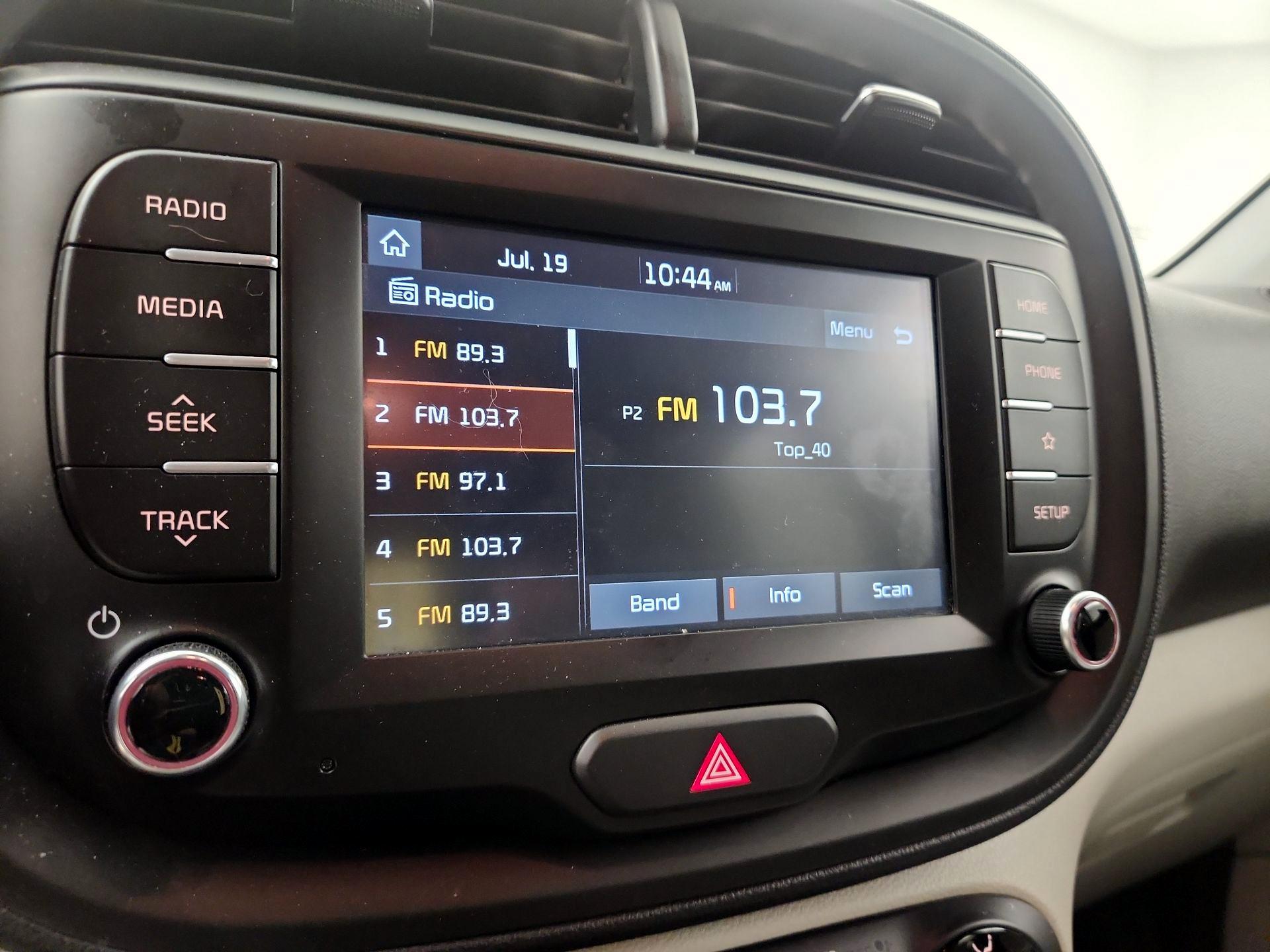 Thumbnail: 2020 Kia Soul - 15