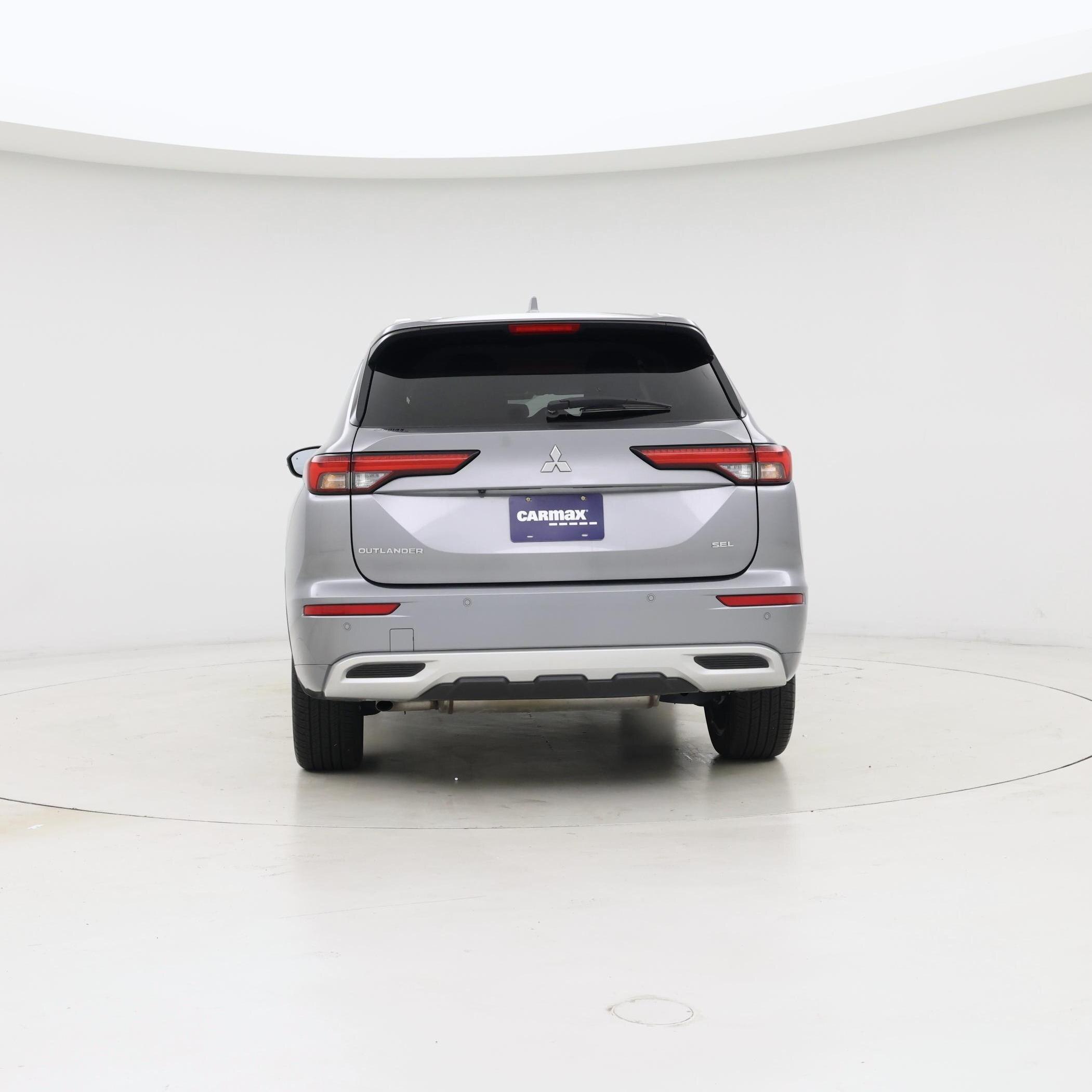 Thumbnail: 2024 Mitsubishi Outlander - 6
