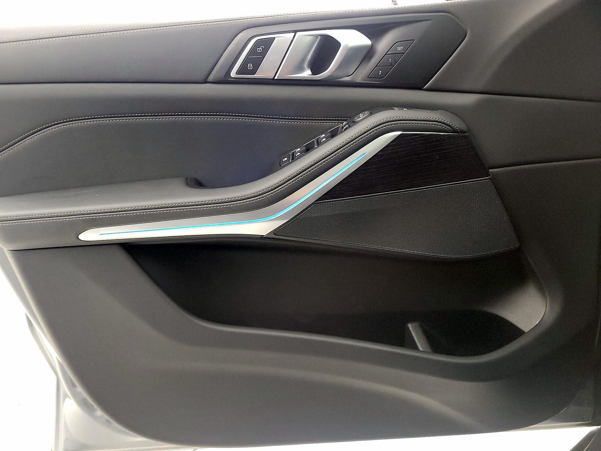 Thumbnail: 2025 BMW X5 - 12