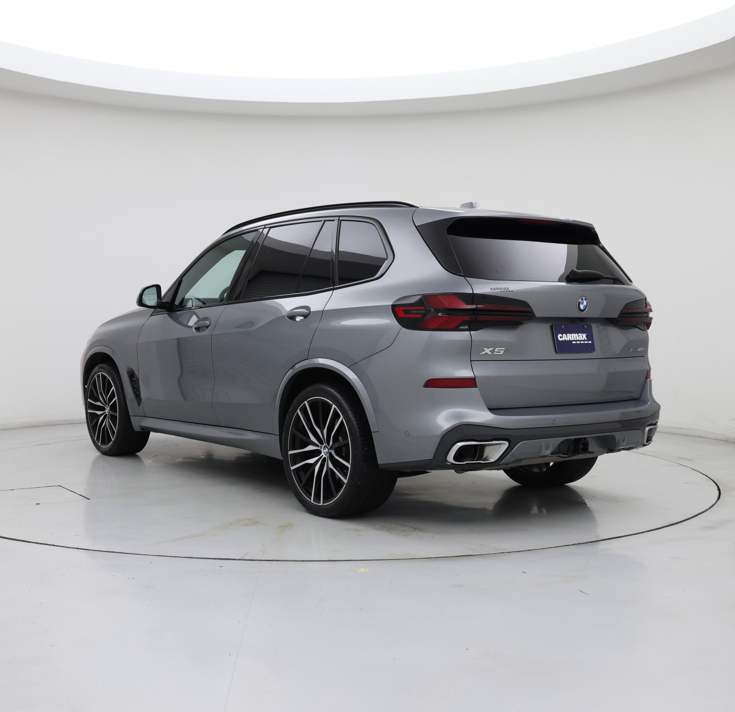 Thumbnail: 2025 BMW X5 - 2