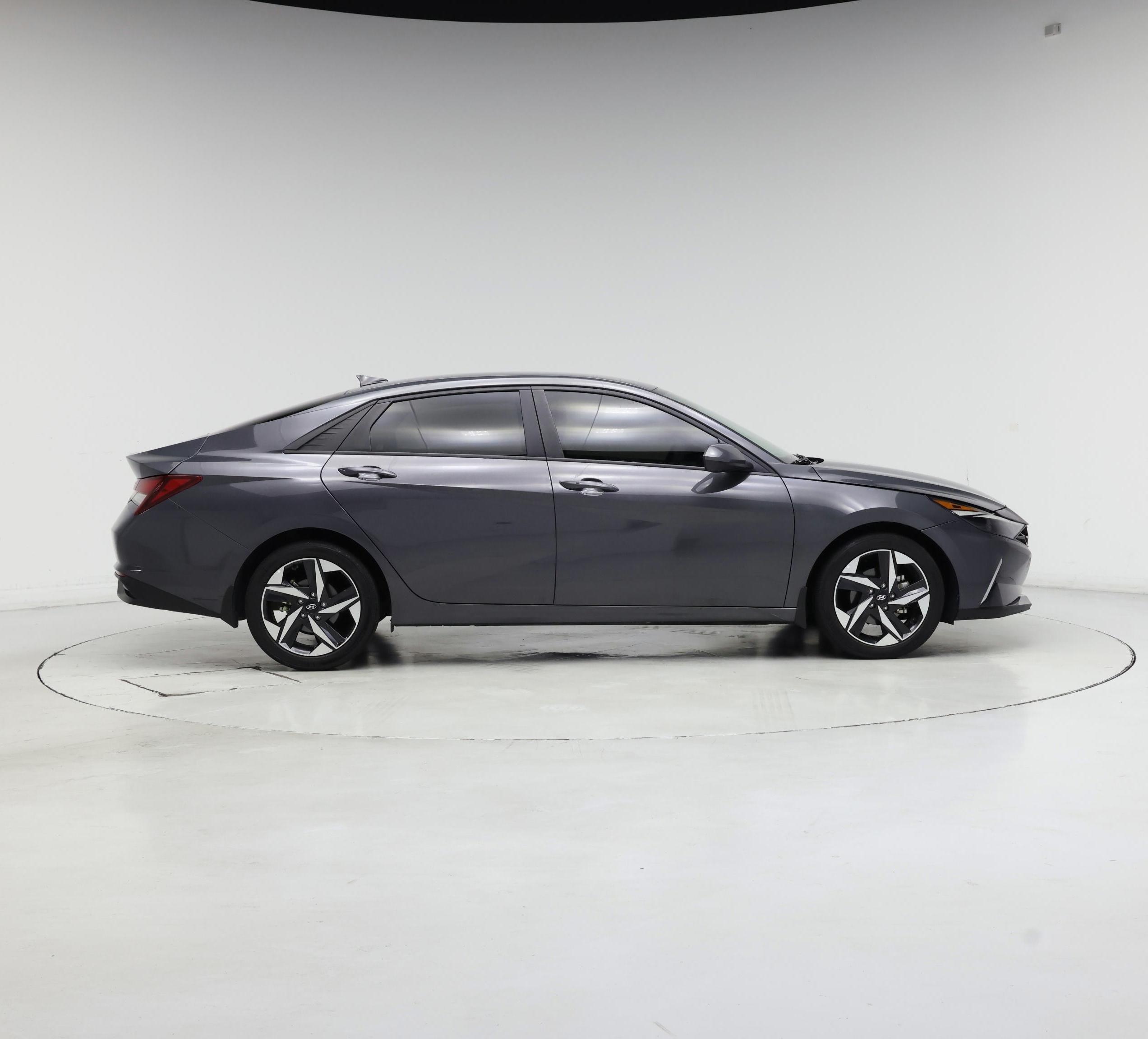 Thumbnail: 2023 Hyundai Elantra - 7
