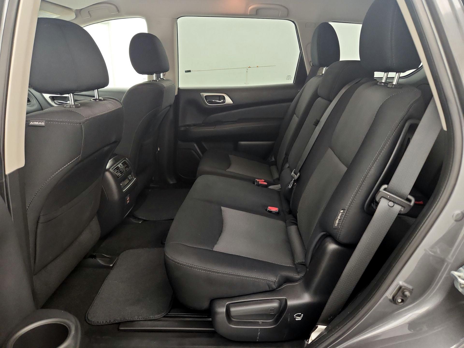 Thumbnail: 2018 Nissan Pathfinder - 19