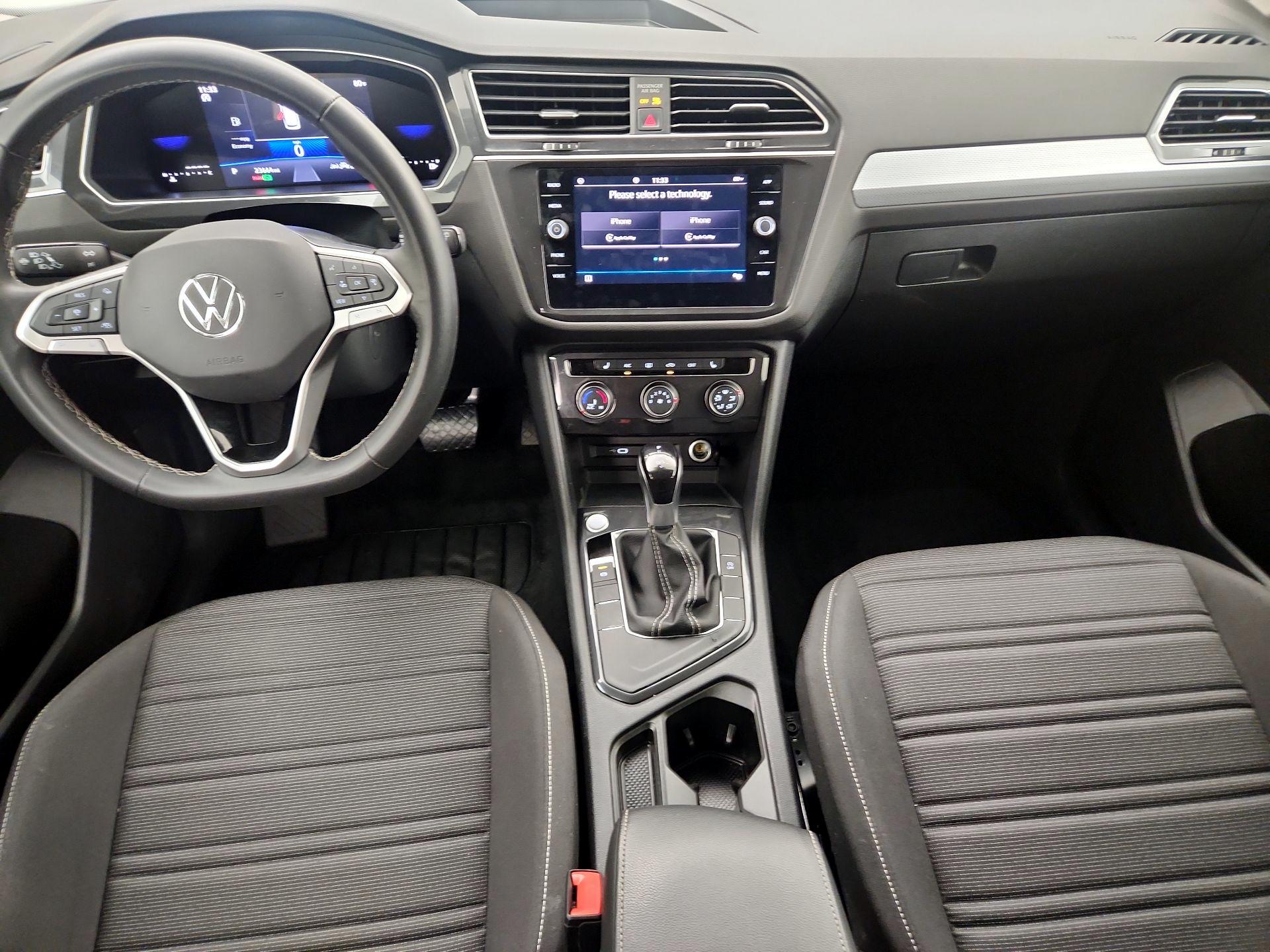 Thumbnail: 2024 Volkswagen Tiguan - 9