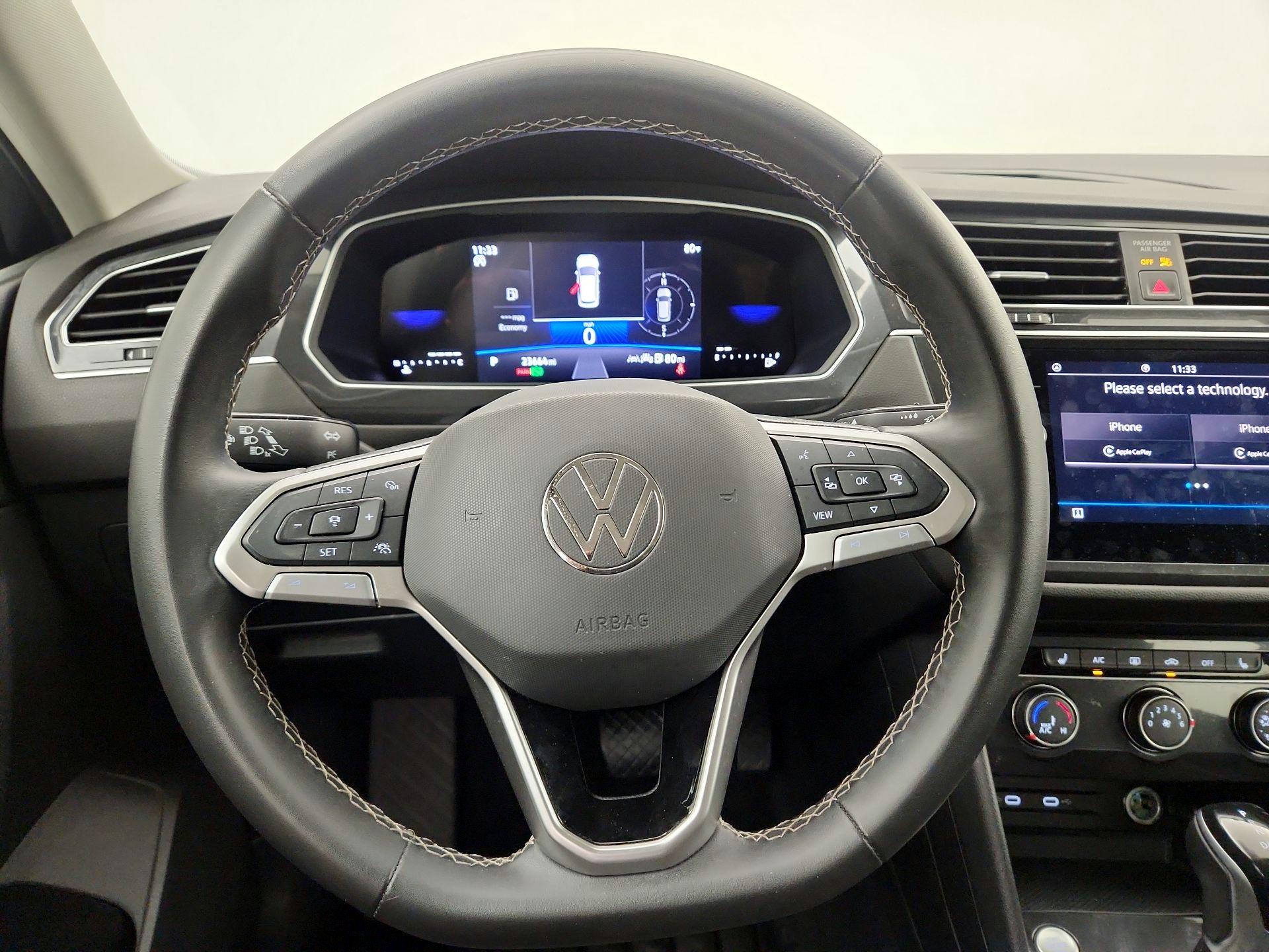 Thumbnail: 2024 Volkswagen Tiguan - 10