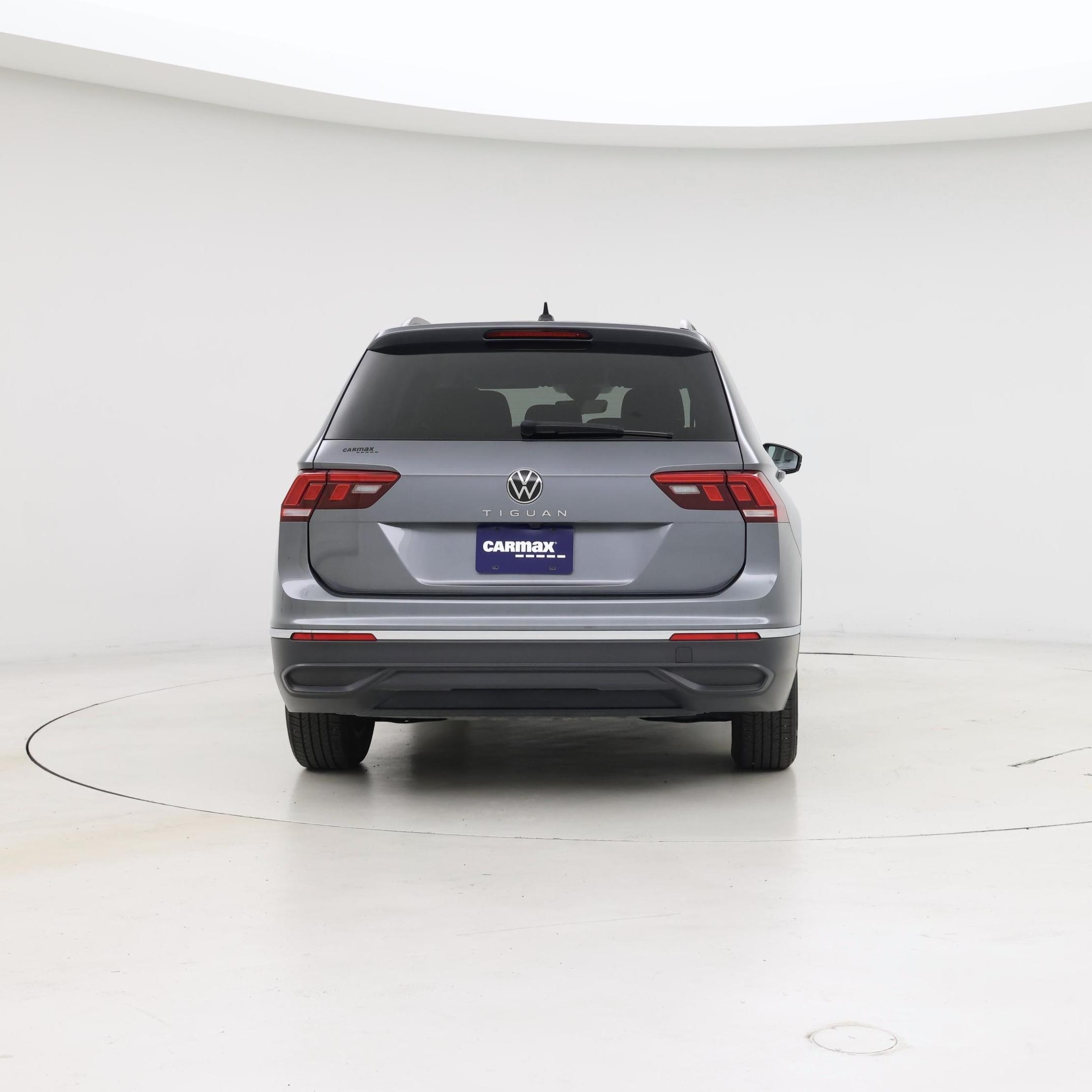 Thumbnail: 2024 Volkswagen Tiguan - 6