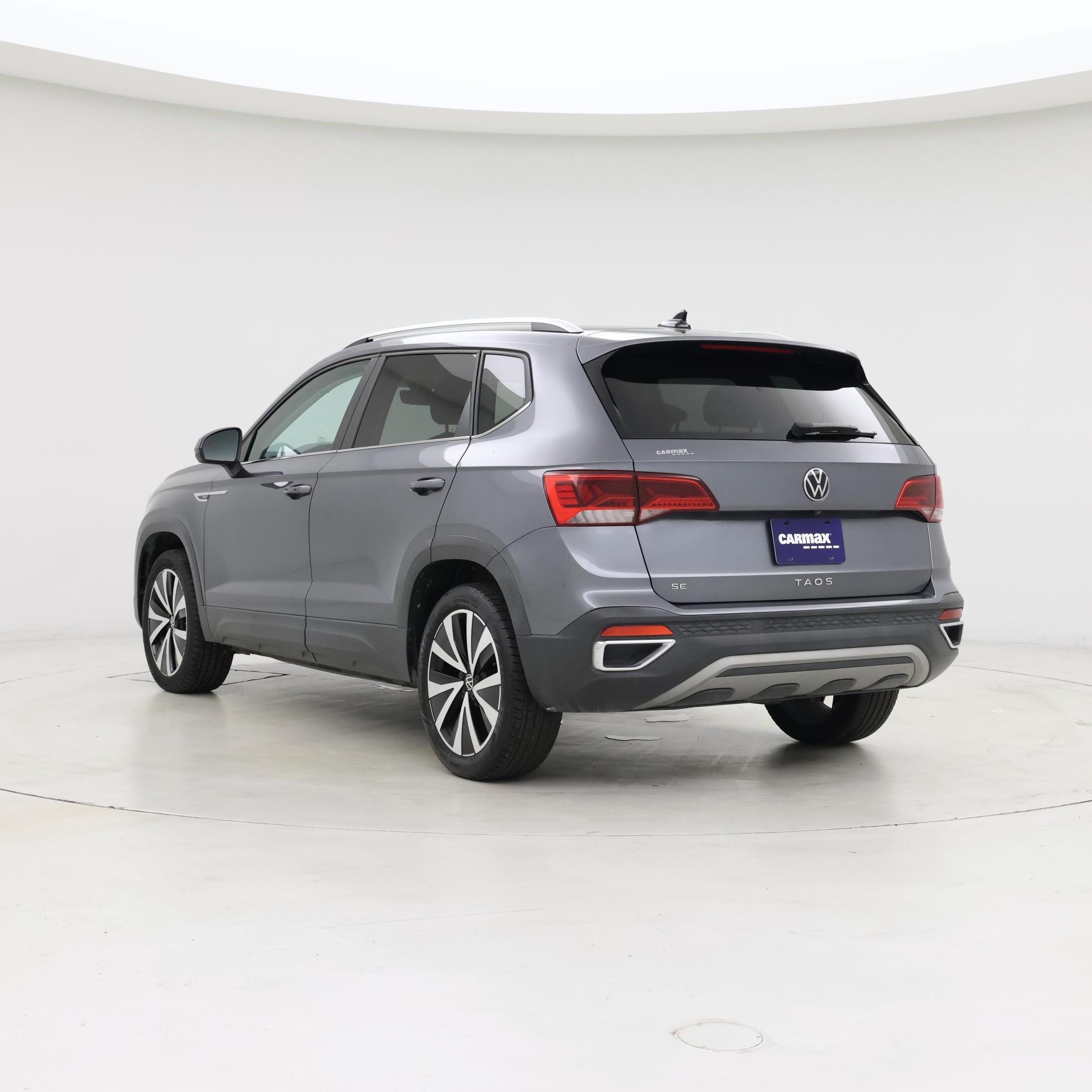 Thumbnail: 2022 Volkswagen Taos - 2
