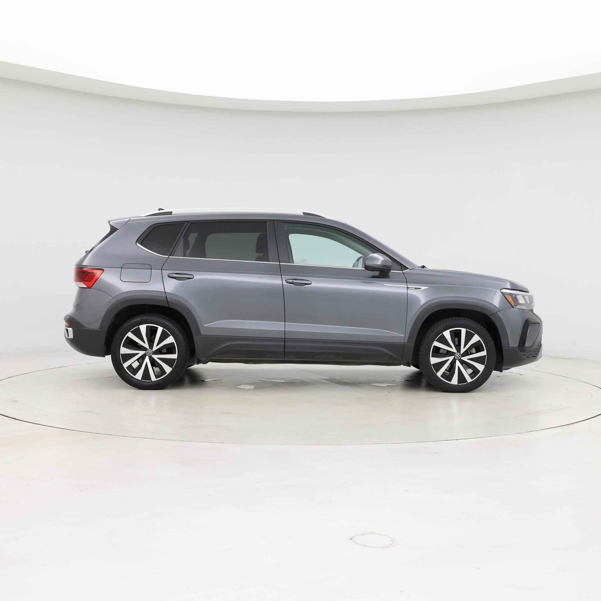 Thumbnail: 2022 Volkswagen Taos - 7