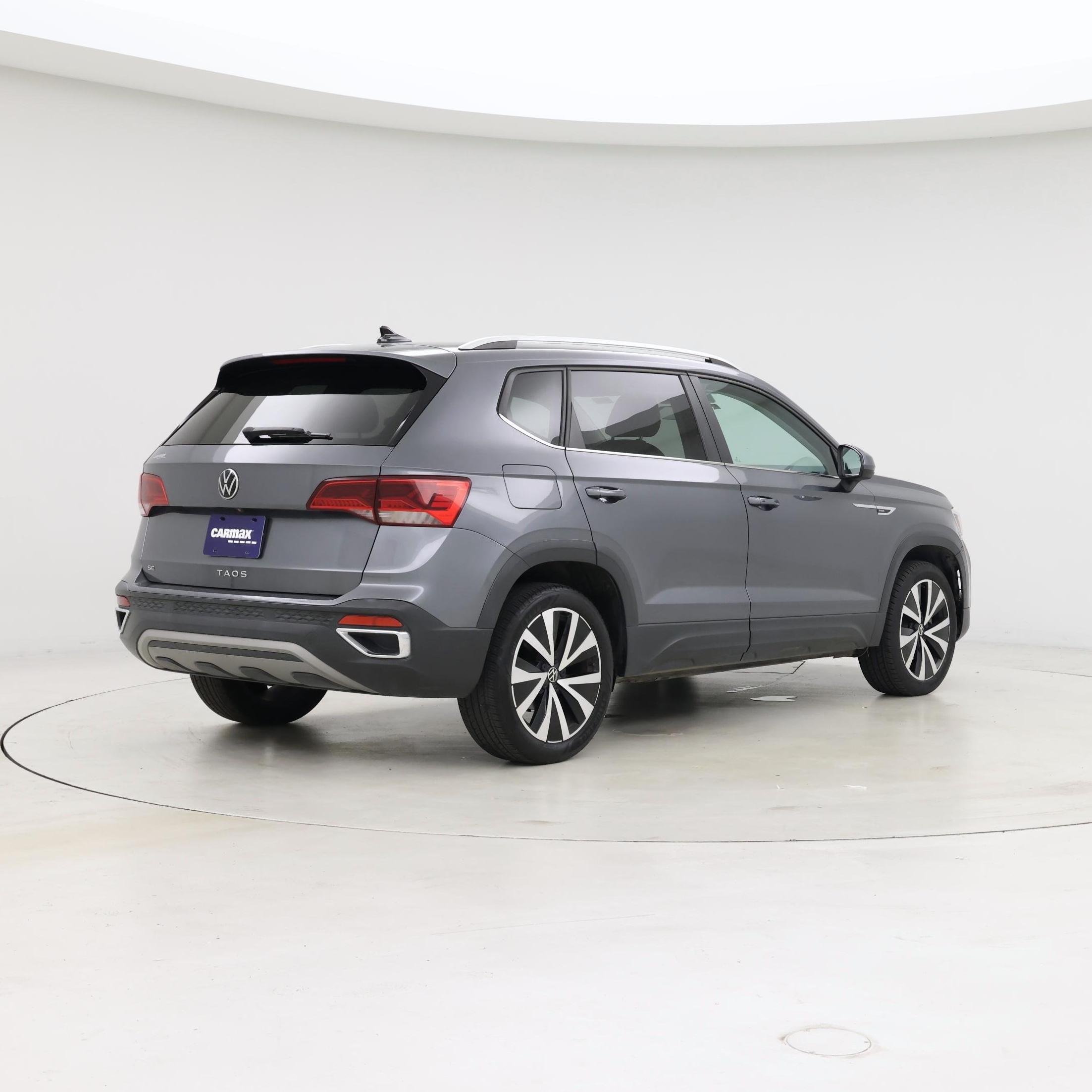 Thumbnail: 2022 Volkswagen Taos - 8