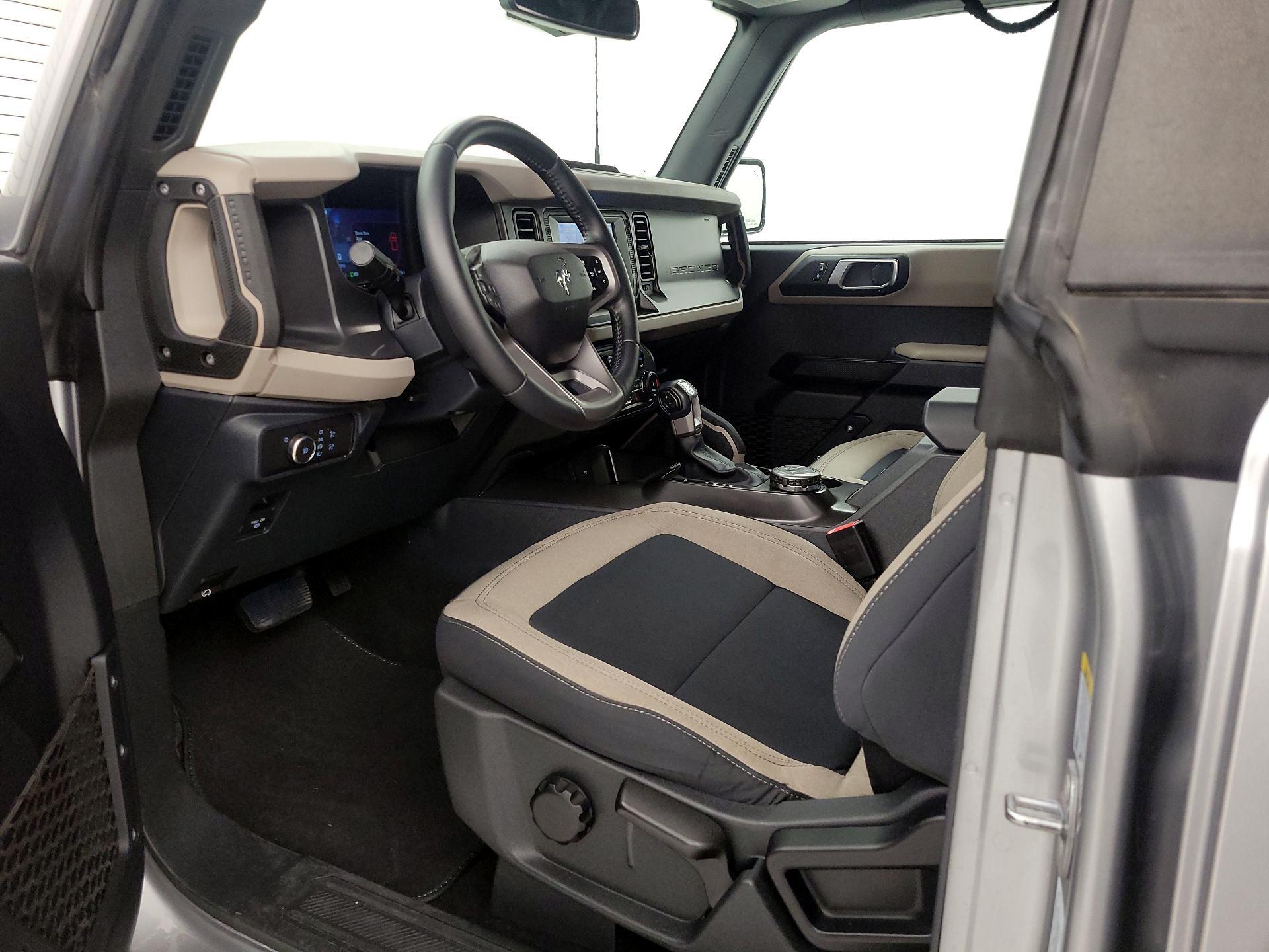 Thumbnail: 2022 Ford Bronco - 11
