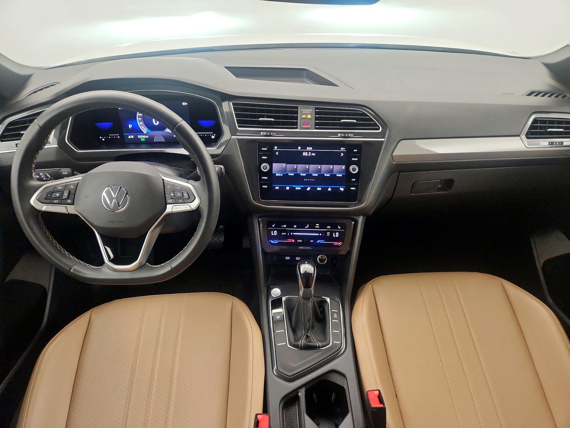 Thumbnail: 2022 Volkswagen Tiguan - 9