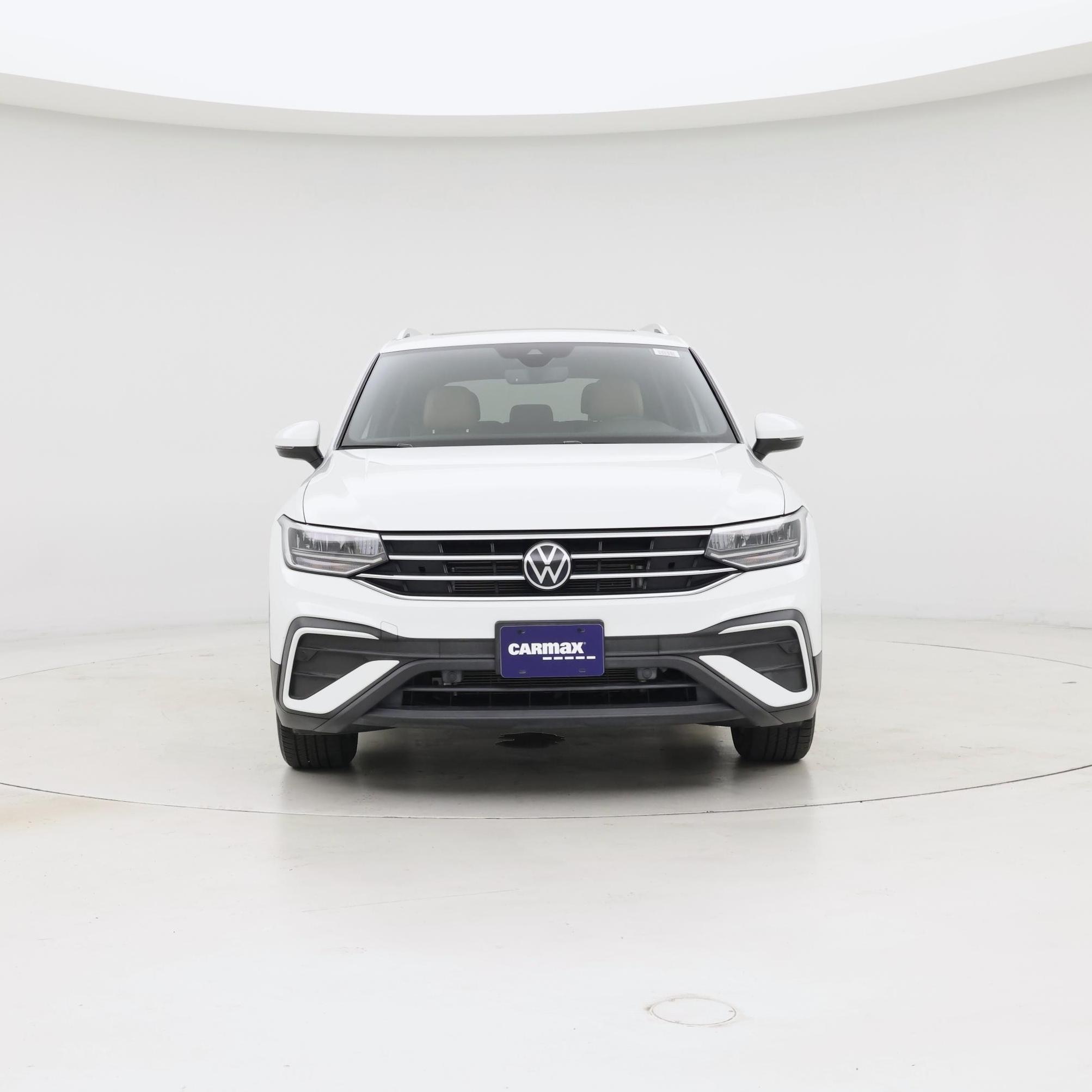 Thumbnail: 2022 Volkswagen Tiguan - 5