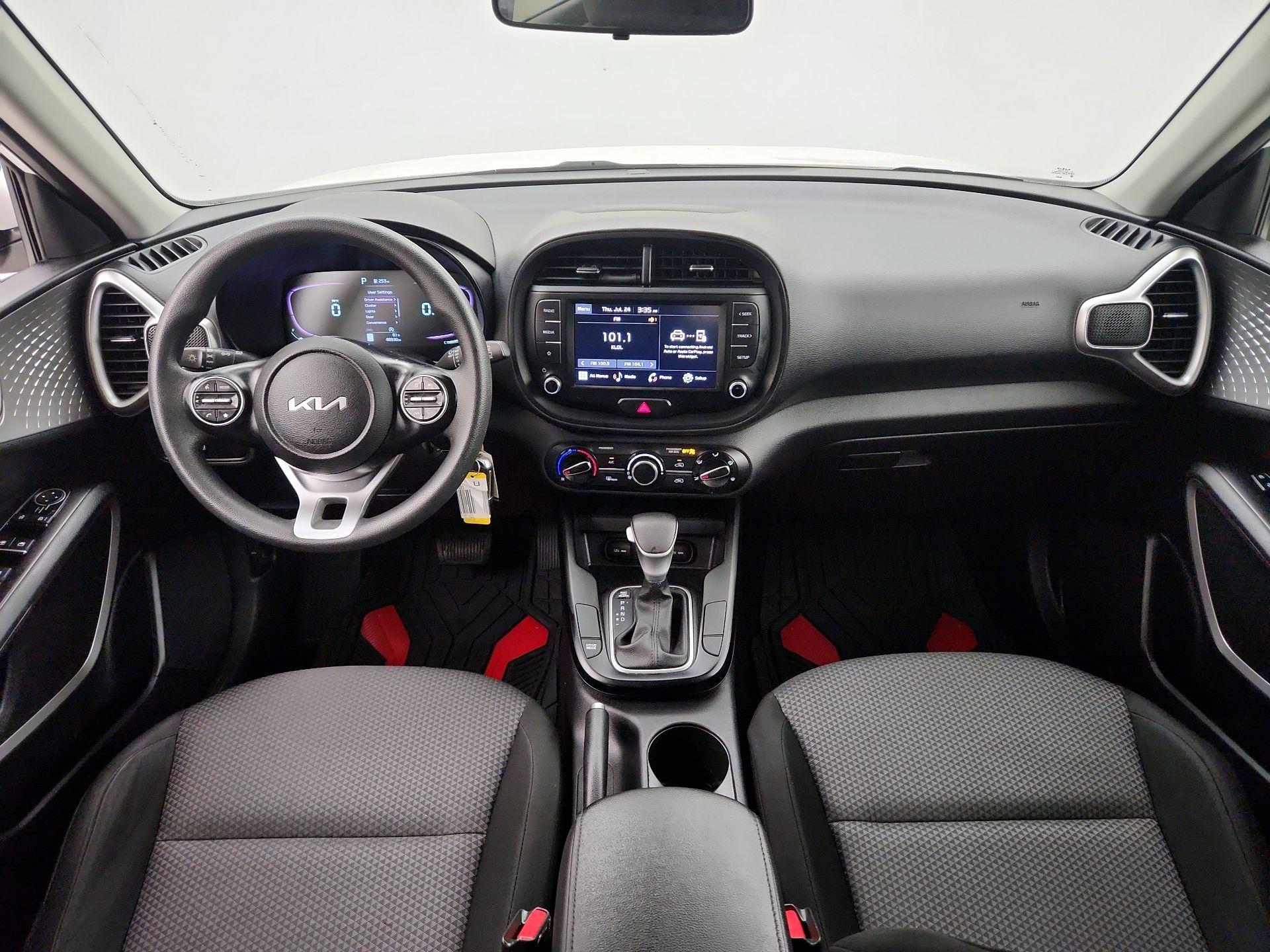 Thumbnail: 2023 Kia Soul - 9