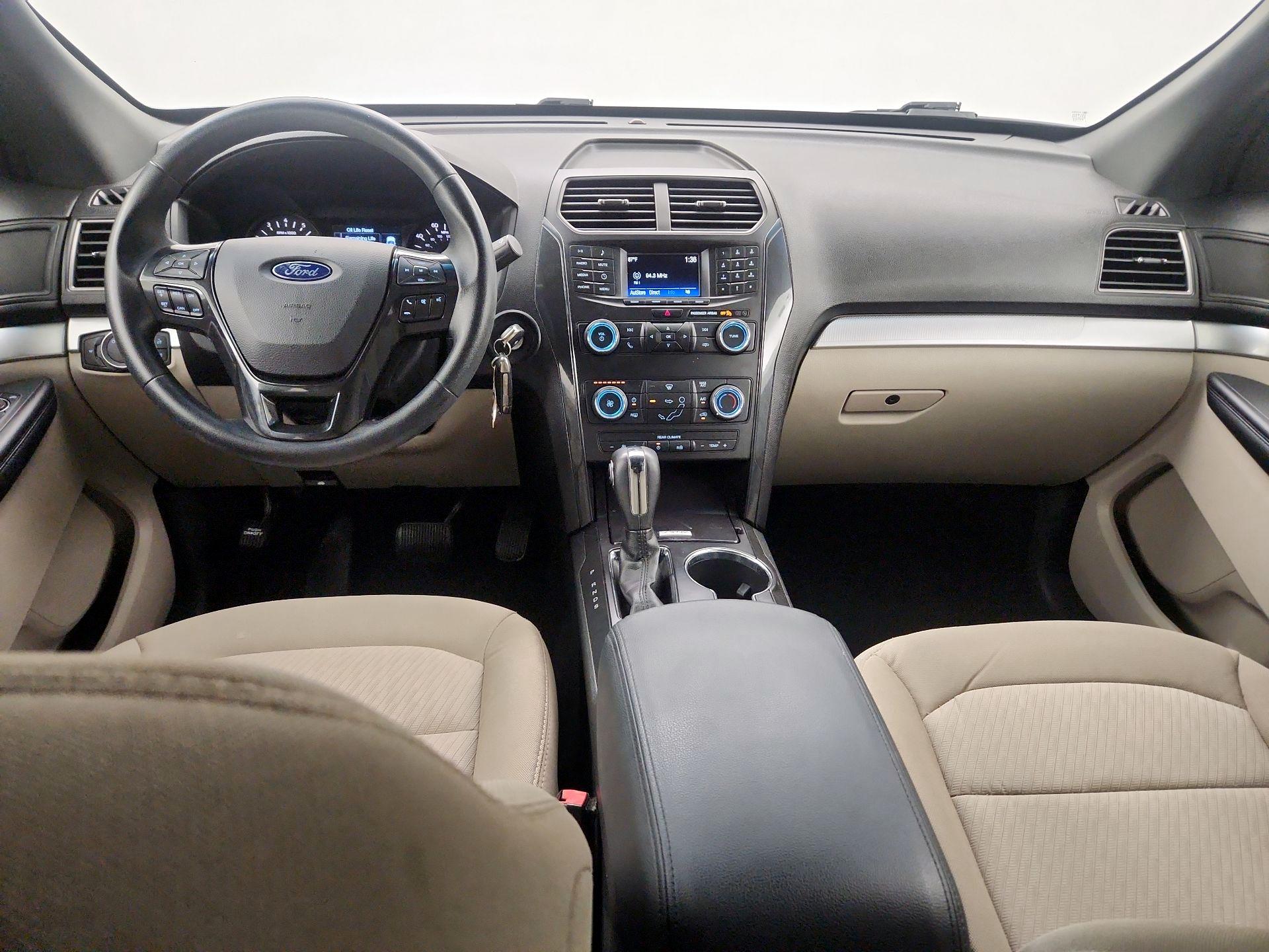 Thumbnail: 2019 Ford Explorer - 9