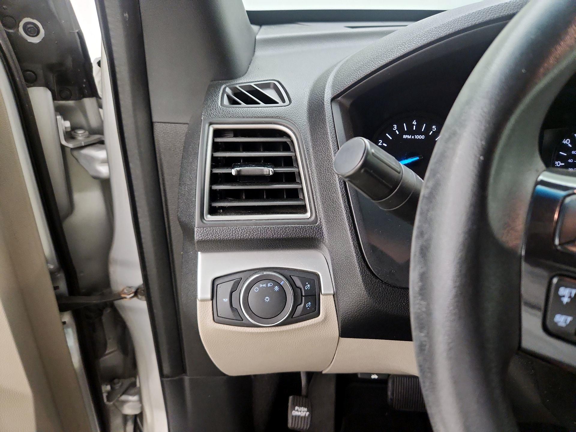 Thumbnail: 2019 Ford Explorer - 13