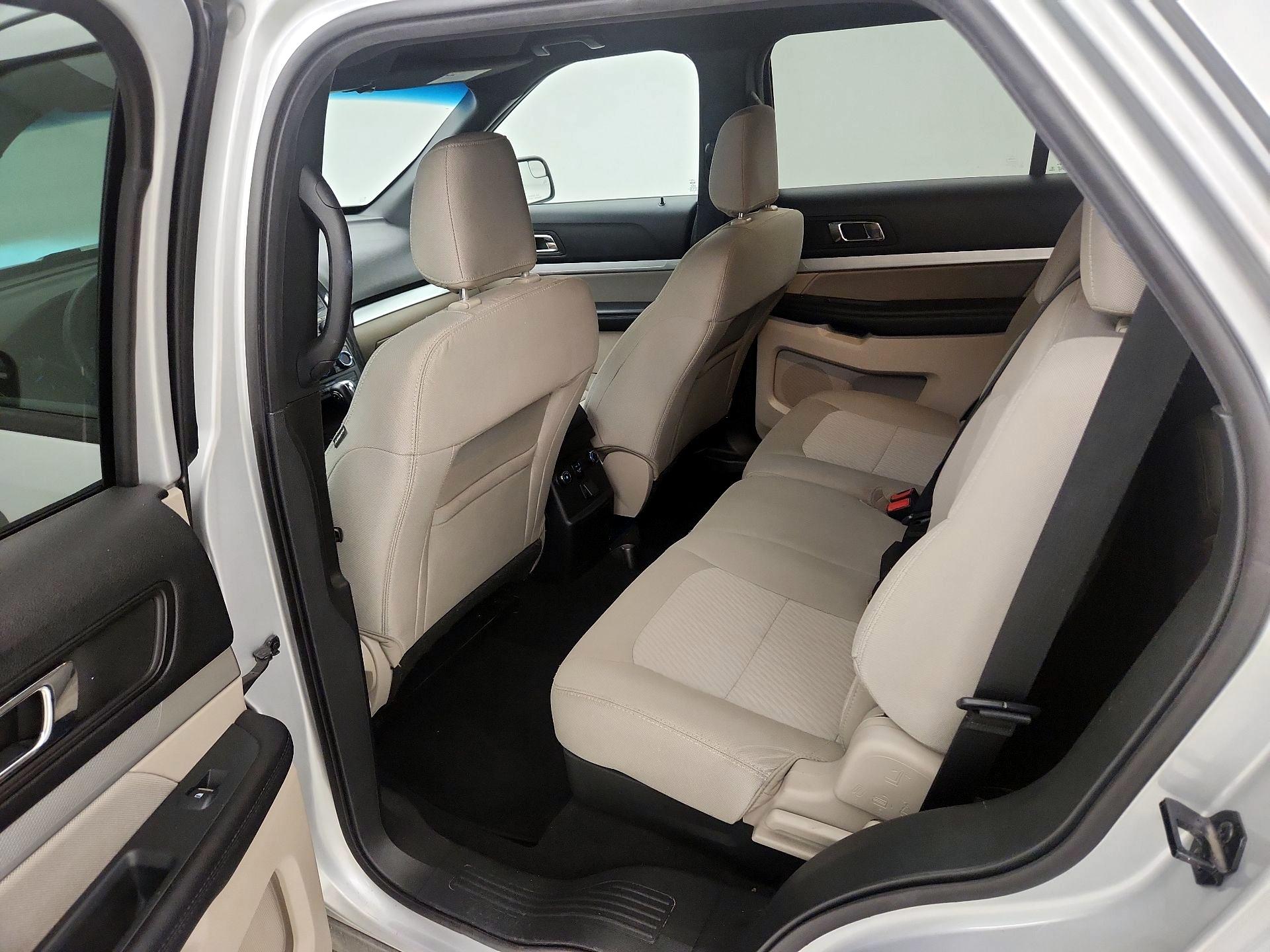 Thumbnail: 2019 Ford Explorer - 19