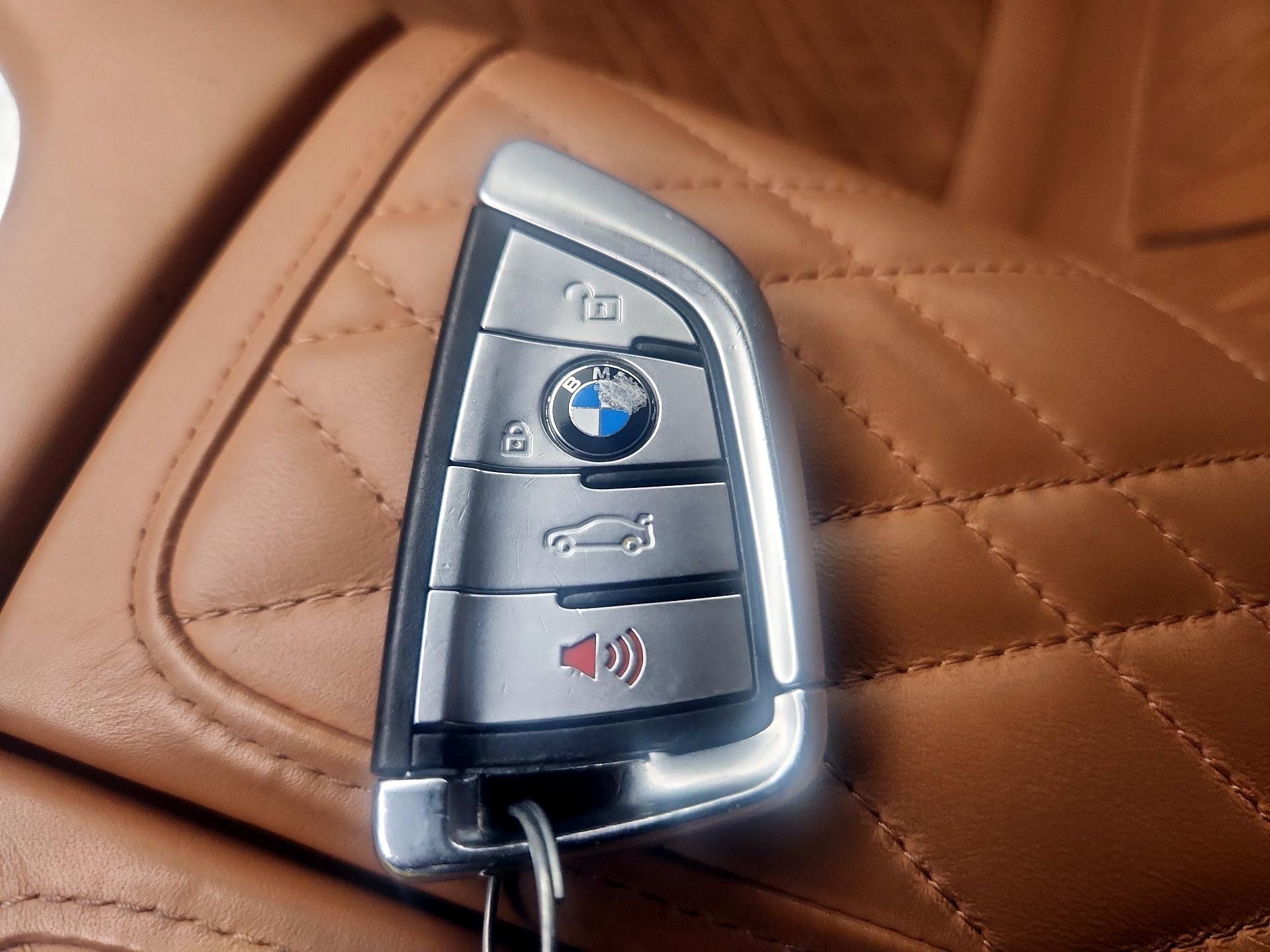 Thumbnail: 2020 BMW 7 Series - 18