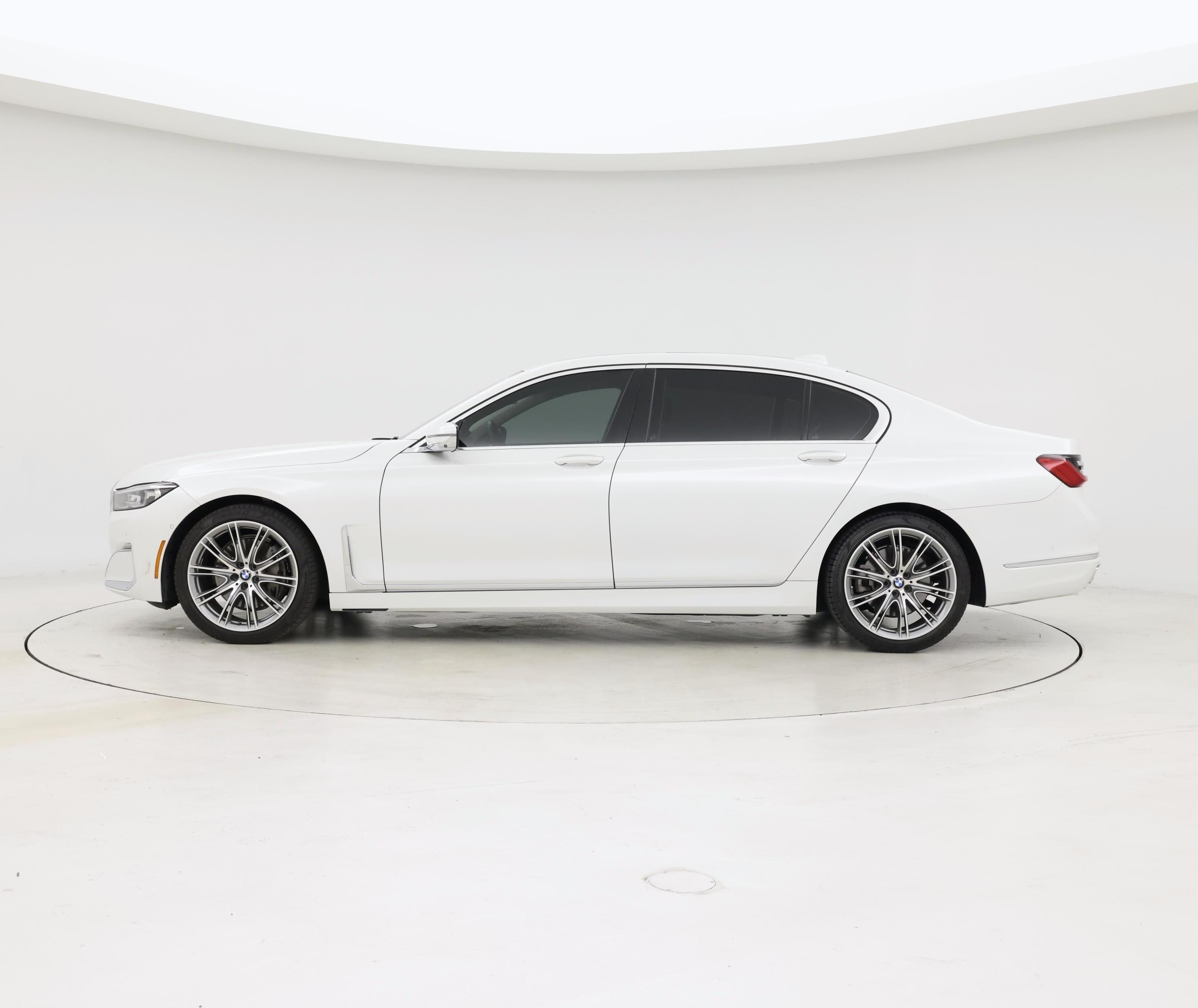 Thumbnail: 2020 BMW 7 Series - 3