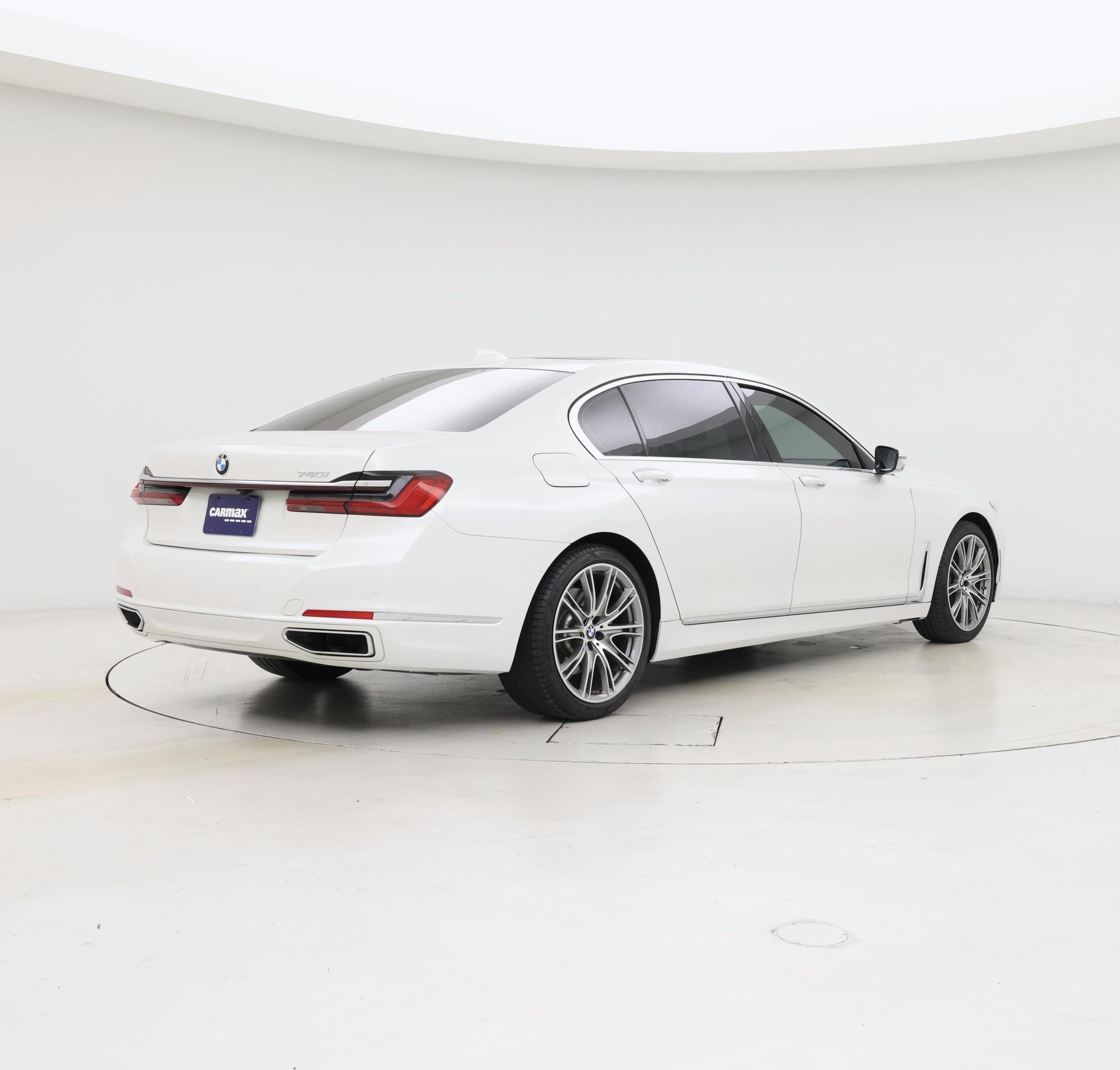 Thumbnail: 2020 BMW 7 Series - 8
