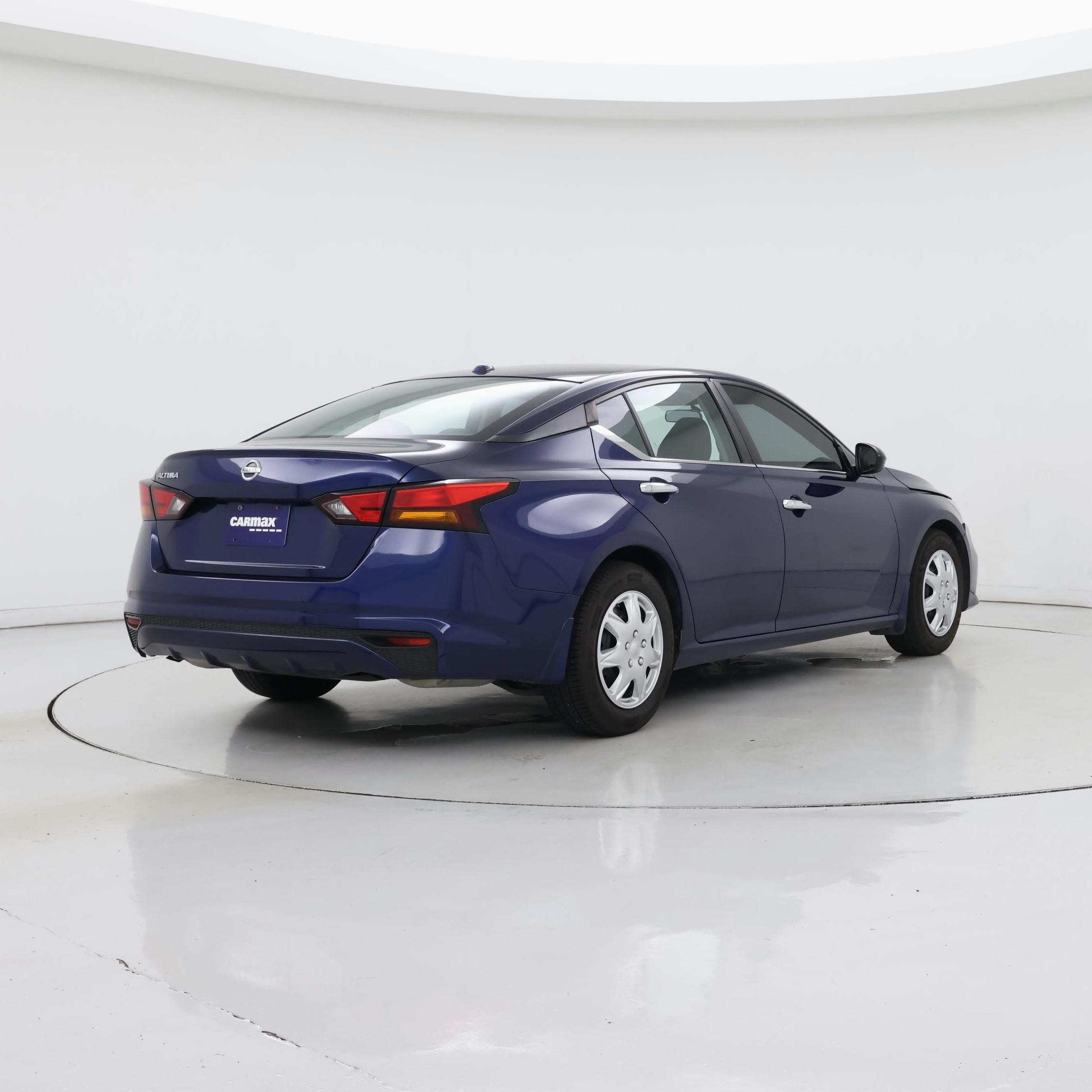 Thumbnail: 2020 Nissan Altima - 8
